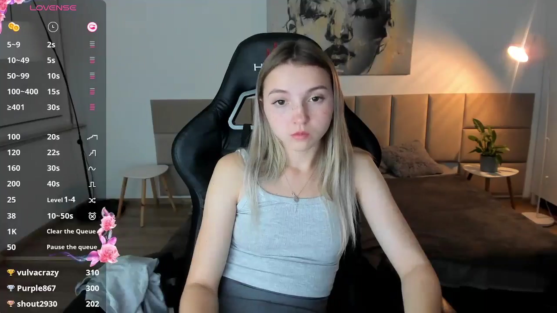 Gallery image thumbnail from Daisyy's myfreecams stream on, 10/17/2024, 20:15 image 10 of 20