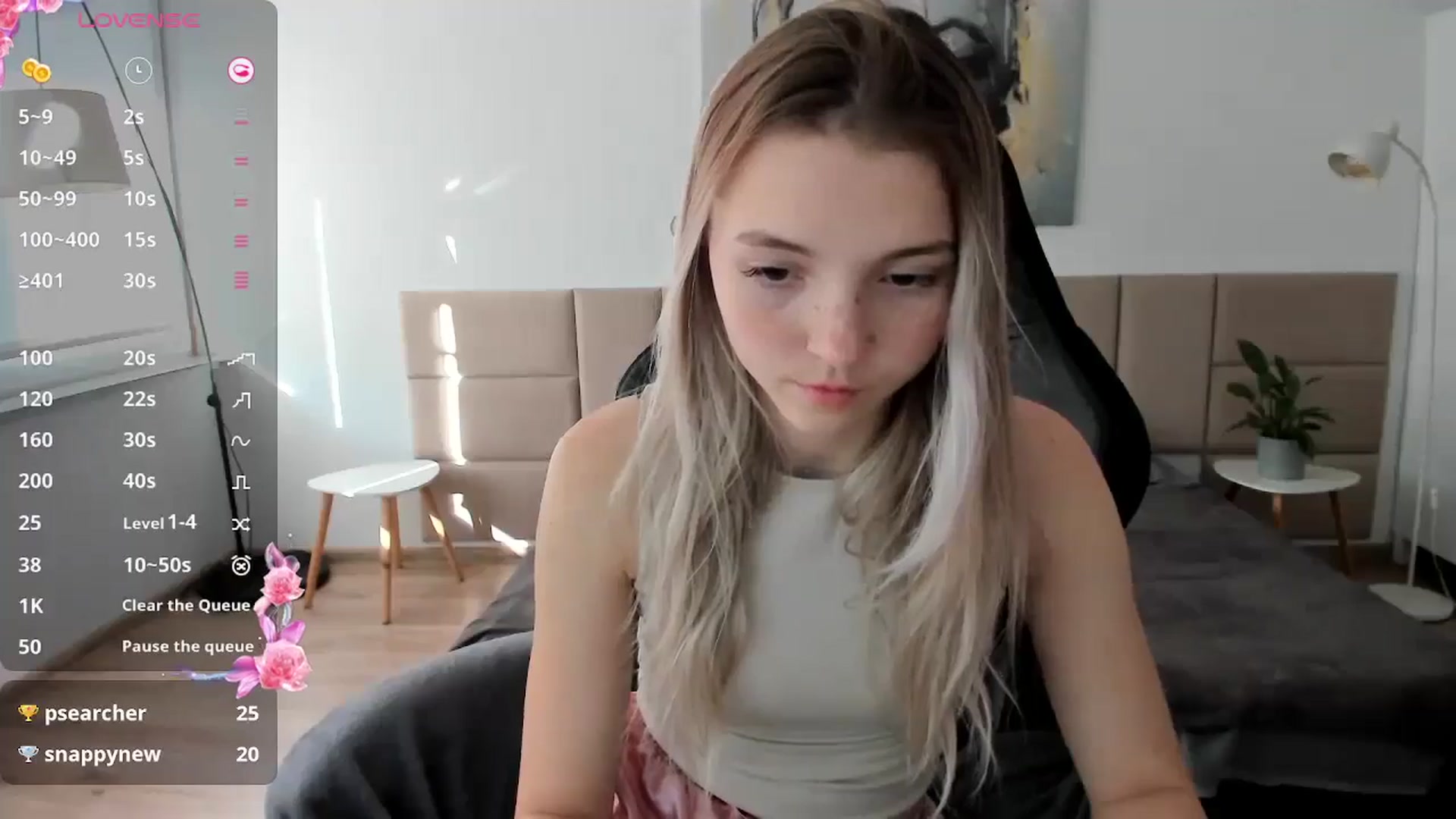 Gallery image thumbnail from Daisyy's myfreecams stream on, 10/18/2024, 14:03 image 8 of 20