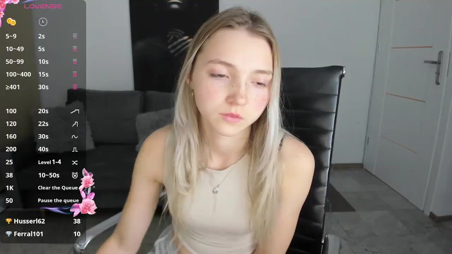 Gallery image thumbnail from Daisyy's myfreecams stream on, 10/18/2024, 16:15 image 12 of 20