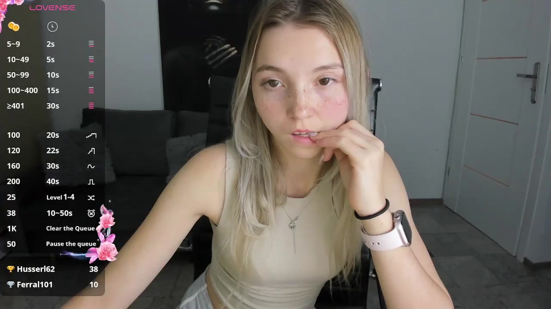 Gallery image thumbnail from Daisyy's myfreecams stream on, 10/18/2024, 16:15 image 18 of 20