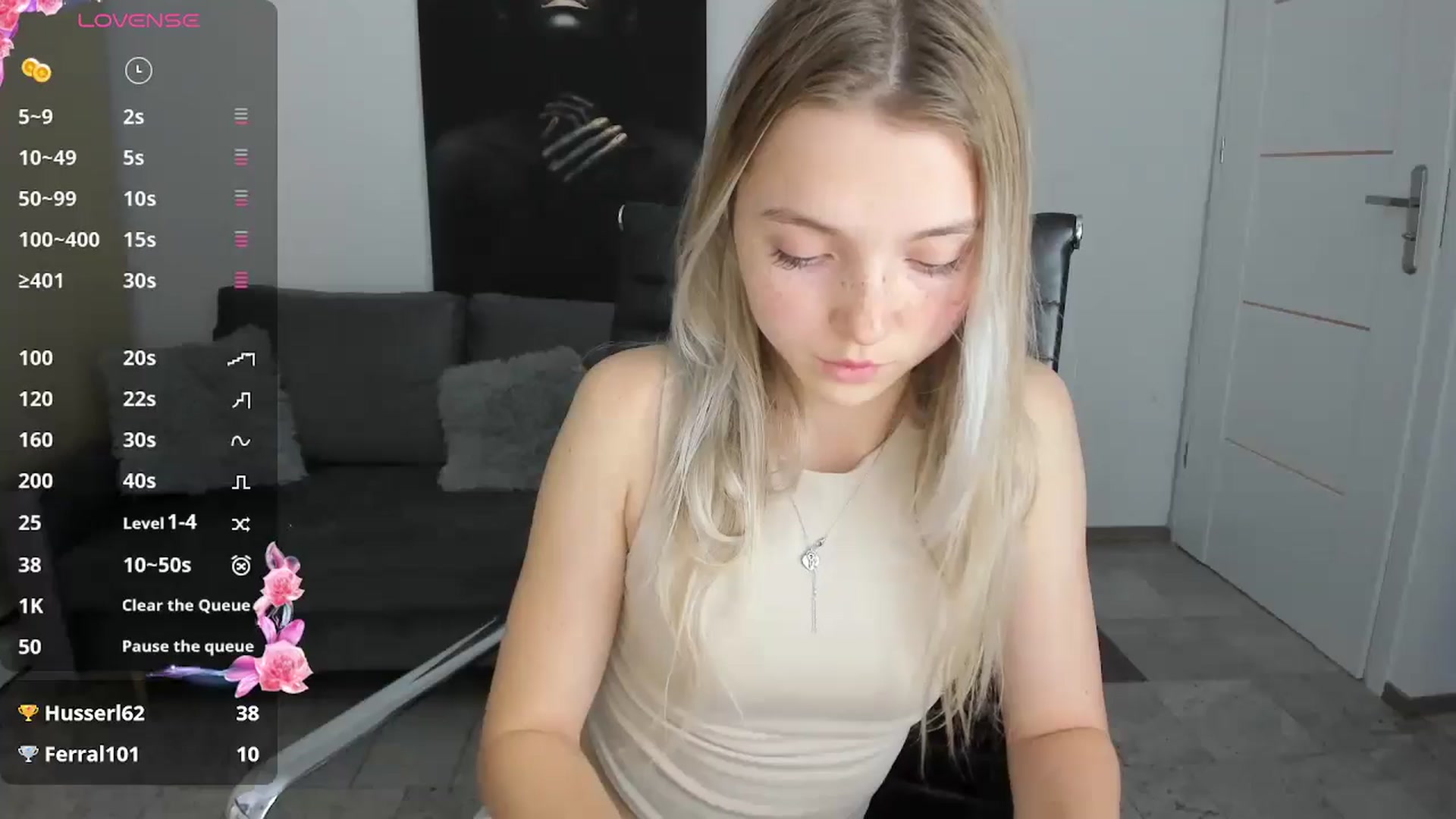 Gallery image thumbnail from Daisyy's myfreecams stream on, 10/18/2024, 16:15 image 15 of 20