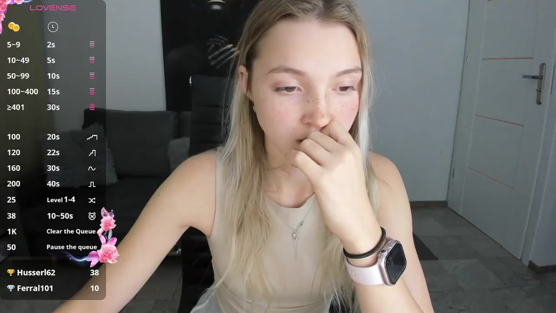 Gallery image thumbnail from Daisyy's myfreecams stream on, 10/18/2024, 16:43 image 4 of 20