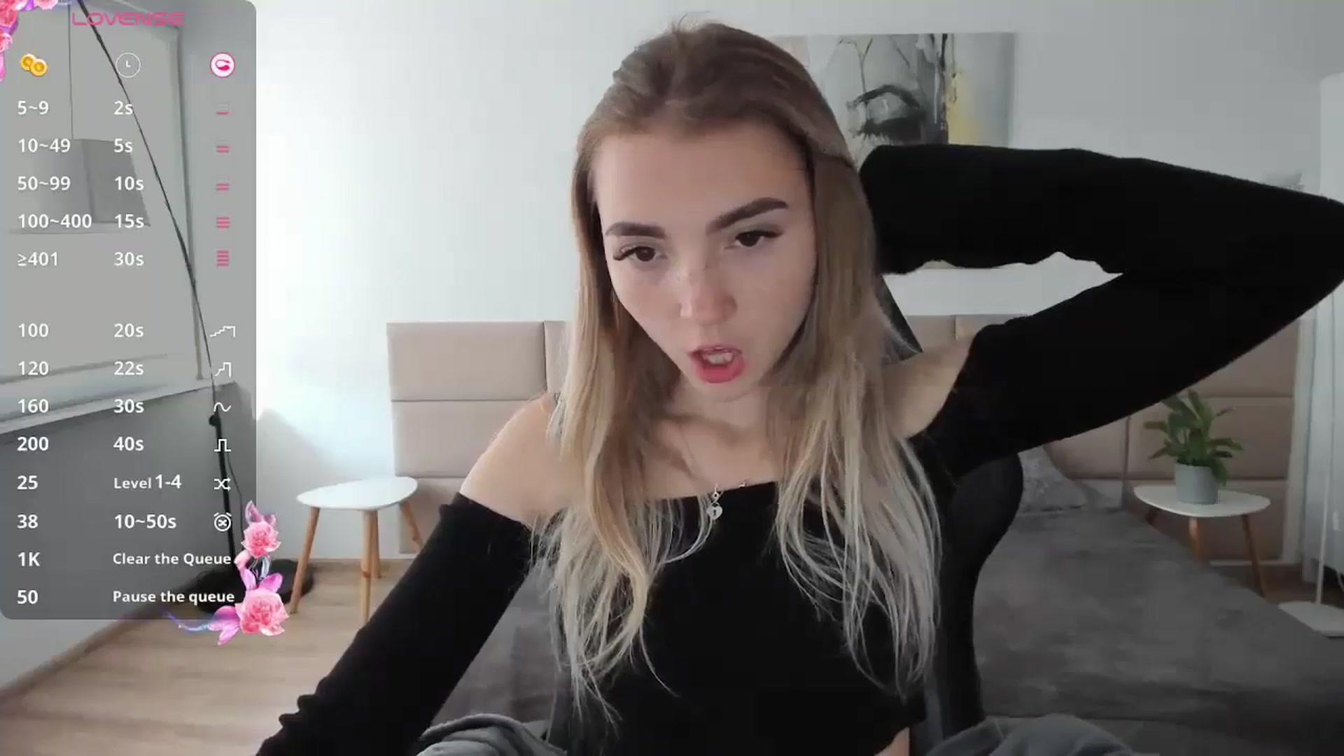 Gallery image thumbnail from Daisyy's myfreecams stream on, 10/19/2024, 13:14 image 5 of 20