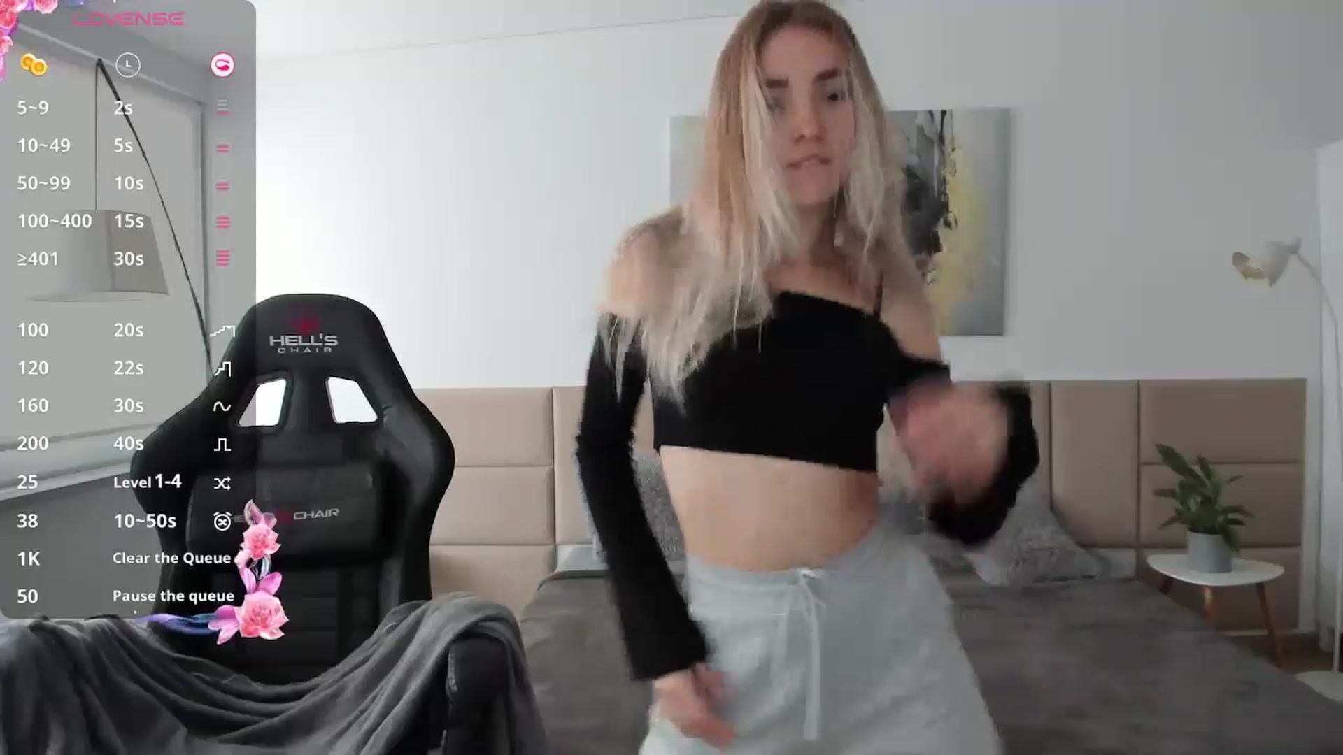 Gallery image thumbnail from Daisyy's myfreecams stream on, 10/19/2024, 13:14 image 4 of 20