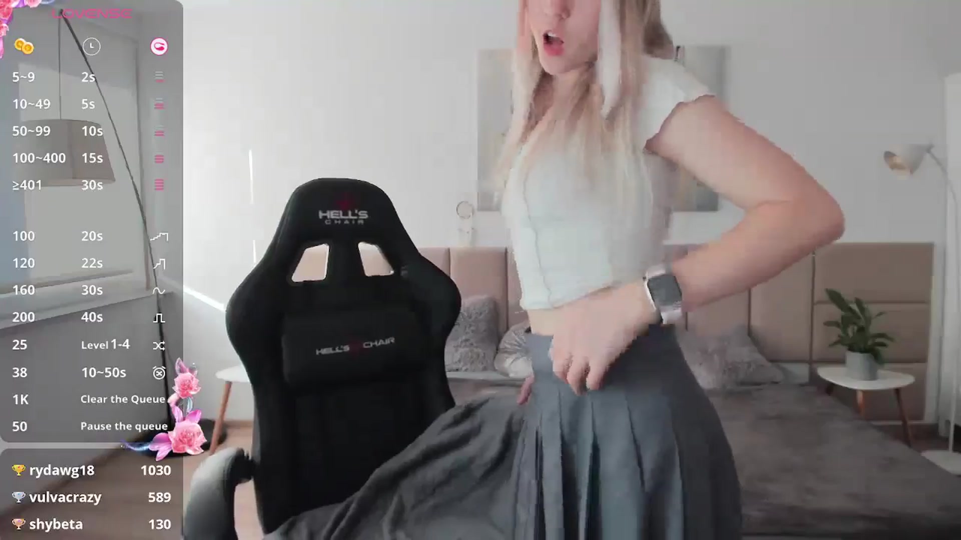 Gallery image thumbnail from Daisyy's myfreecams stream on, 10/19/2024, 14:29 image 15 of 20