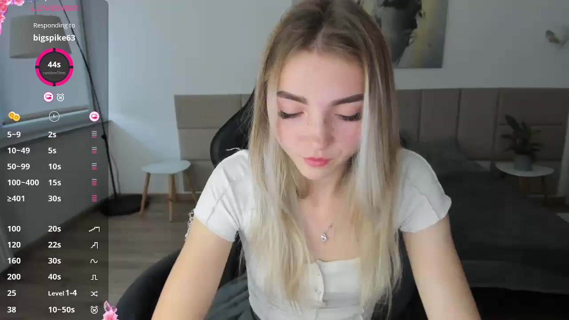 Gallery image thumbnail from Daisyy's myfreecams stream on, 10/19/2024, 15:50 image 12 of 20