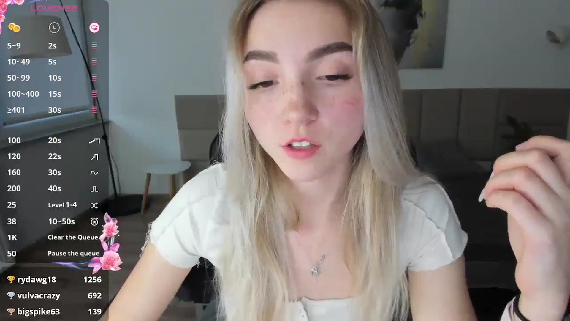 Gallery image thumbnail from Daisyy's myfreecams stream on, 10/19/2024, 15:50 image 17 of 20