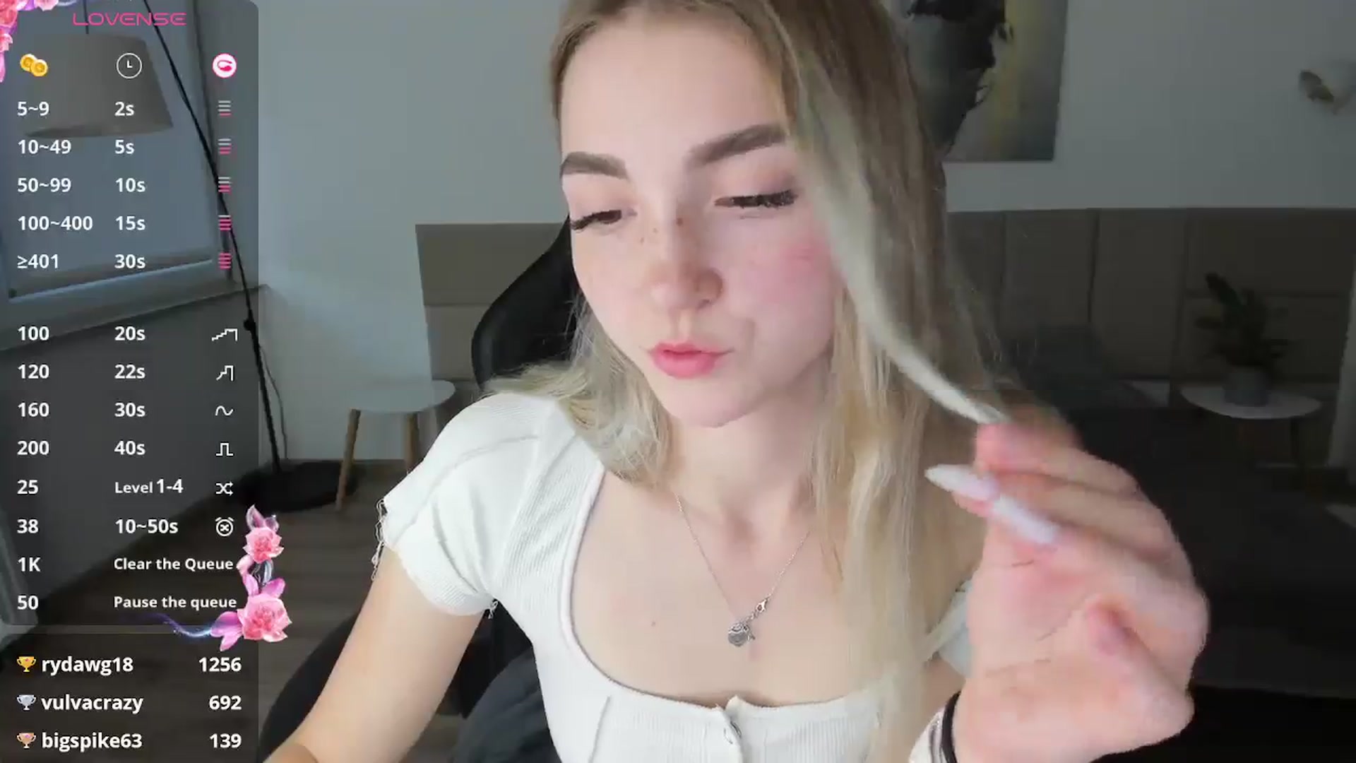 Gallery image thumbnail from Daisyy's myfreecams stream on, 10/19/2024, 15:50 image 19 of 20