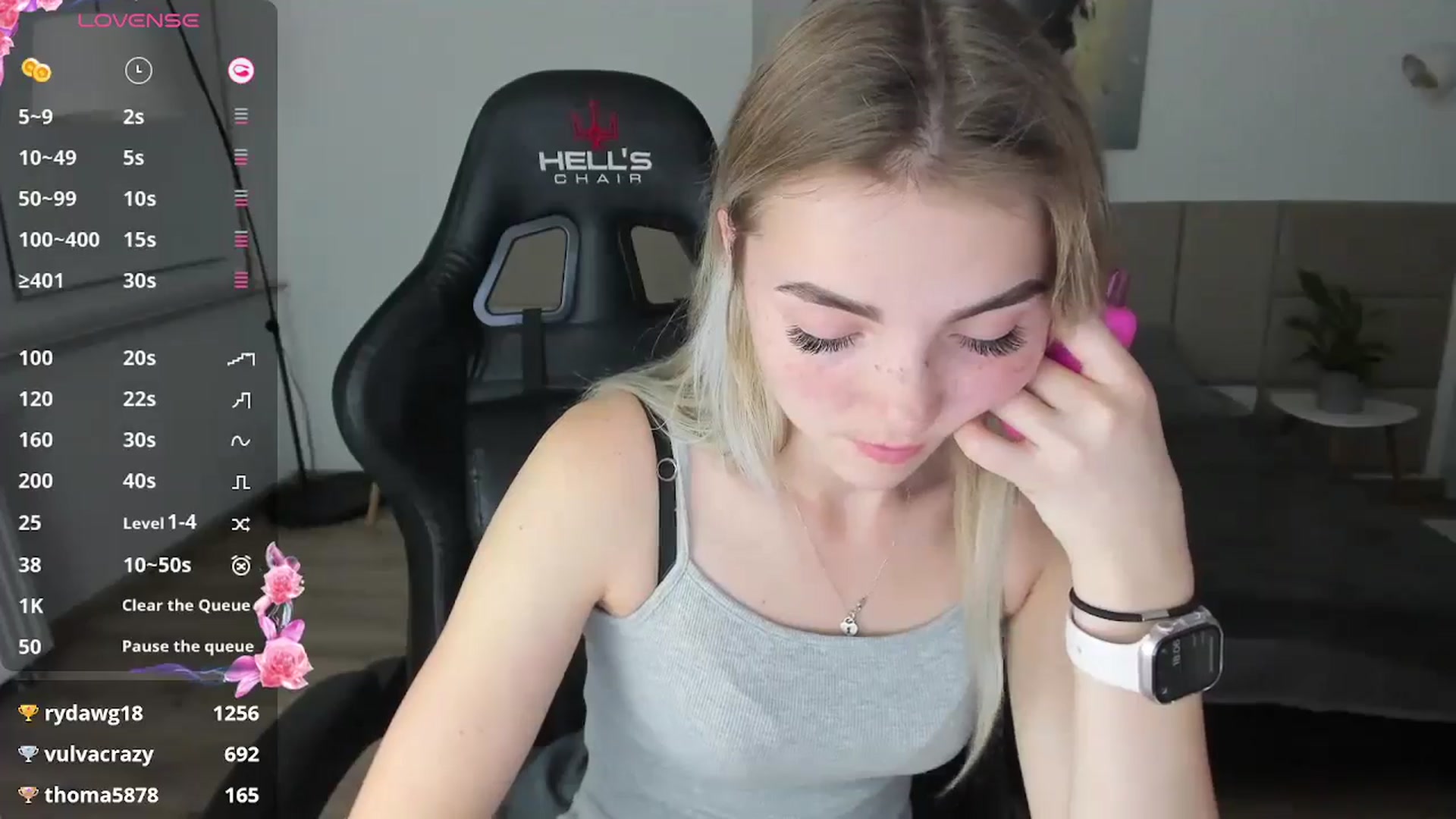 Gallery image thumbnail from Daisyy's myfreecams stream on, 10/19/2024, 16:19 image 3 of 20