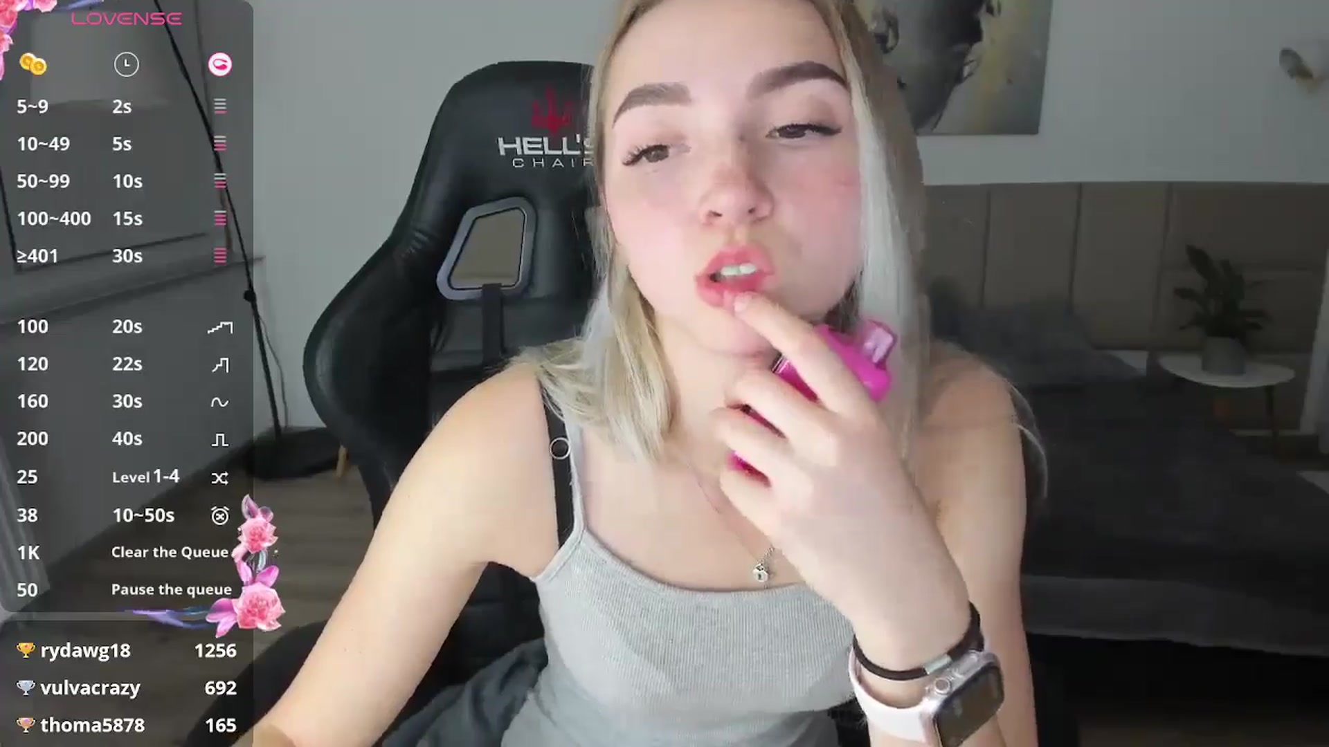 Gallery image thumbnail from Daisyy's myfreecams stream on, 10/19/2024, 16:19 image 8 of 20