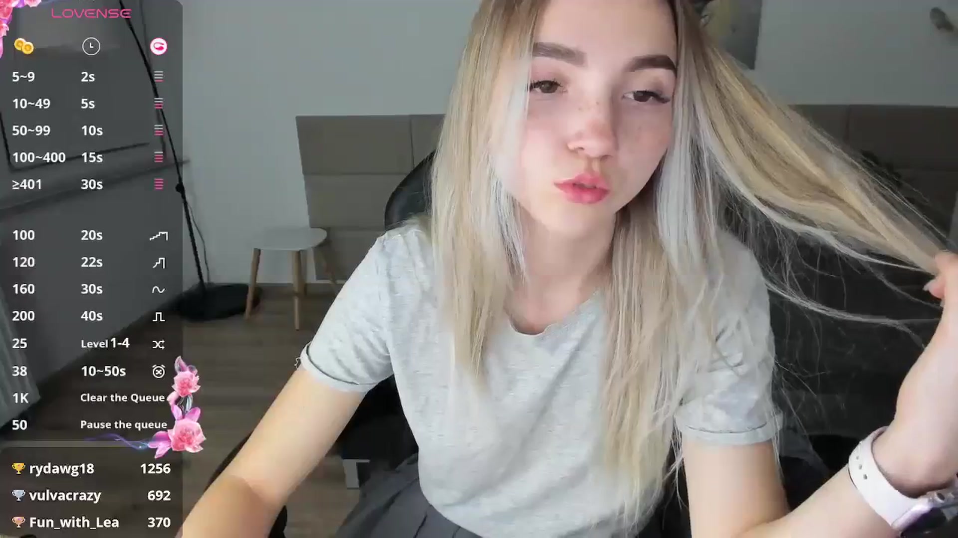 Gallery image thumbnail from Daisyy's myfreecams stream on, 10/19/2024, 18:23 image 10 of 20