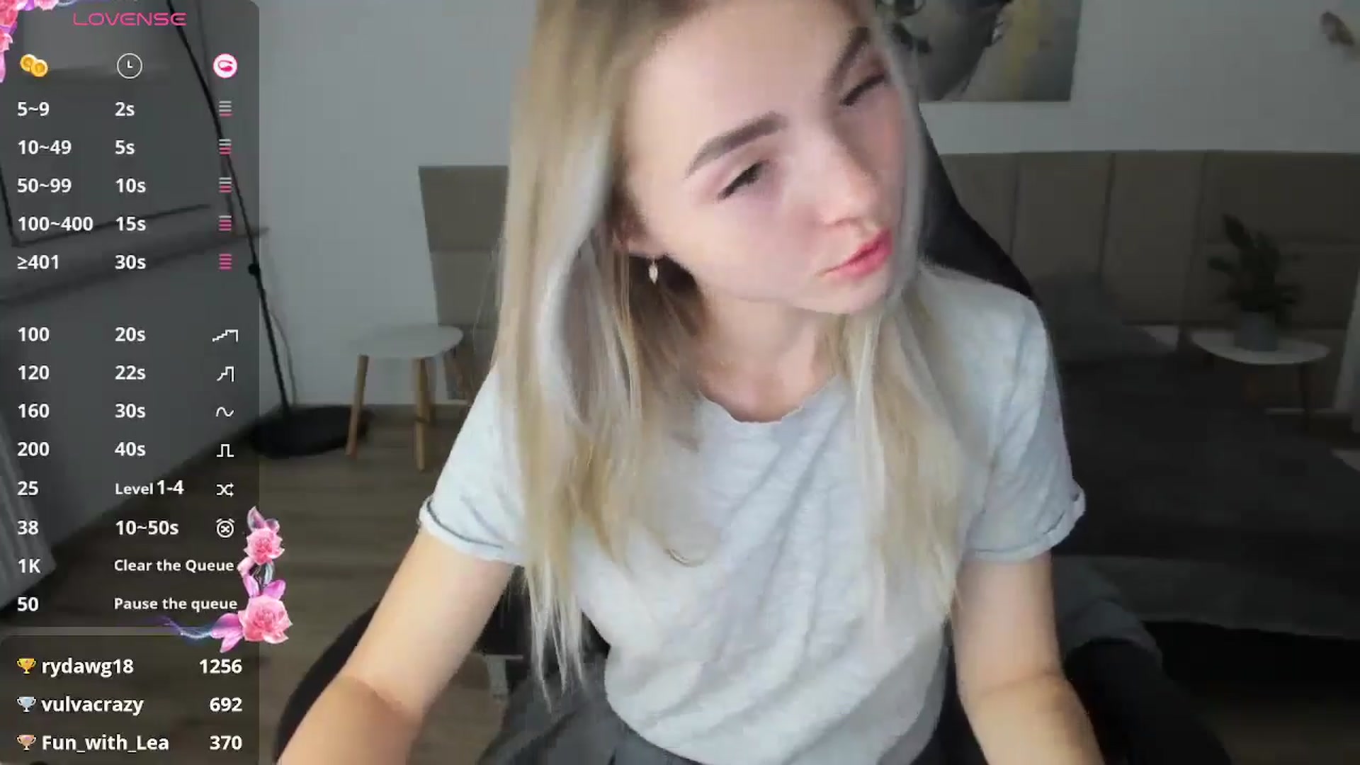 Gallery image thumbnail from Daisyy's myfreecams stream on, 10/19/2024, 18:23 image 9 of 20