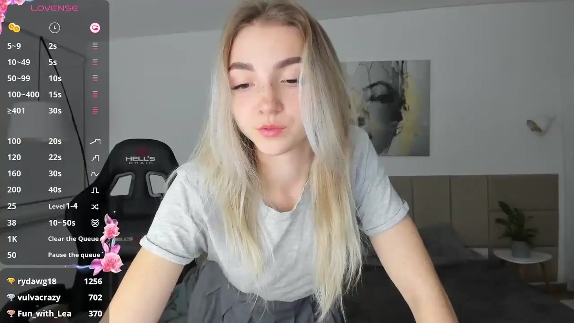 Gallery image thumbnail from Daisyy's myfreecams stream on, 10/19/2024, 18:23 image 19 of 20
