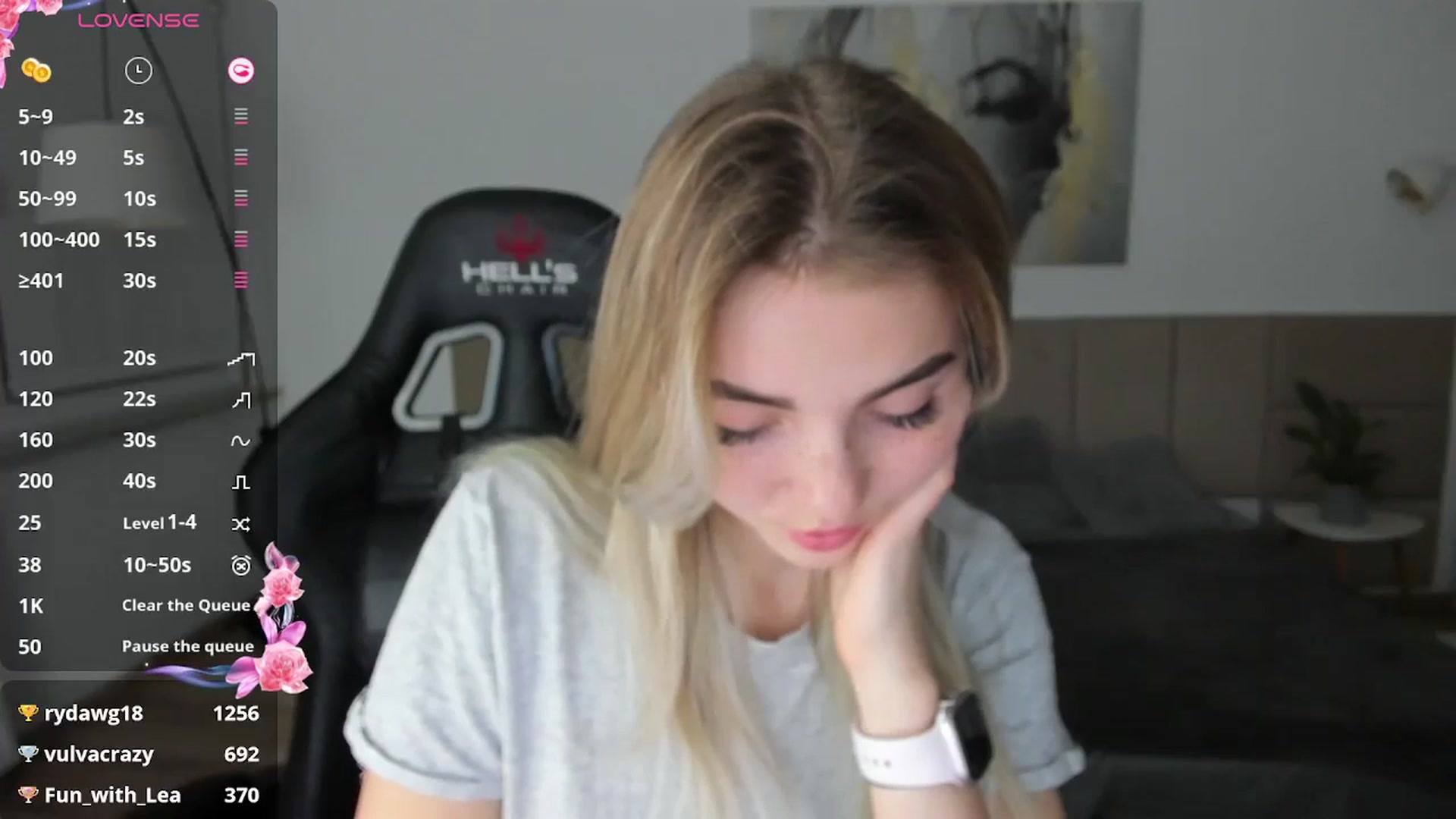 Gallery image thumbnail from Daisyy's myfreecams stream on, 10/19/2024, 18:23 image 15 of 20