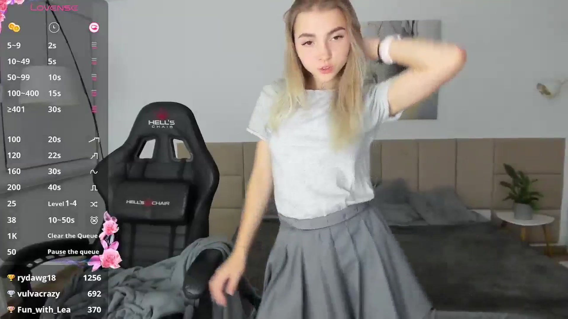 Gallery image thumbnail from Daisyy's myfreecams stream on, 10/19/2024, 18:23 image 7 of 20