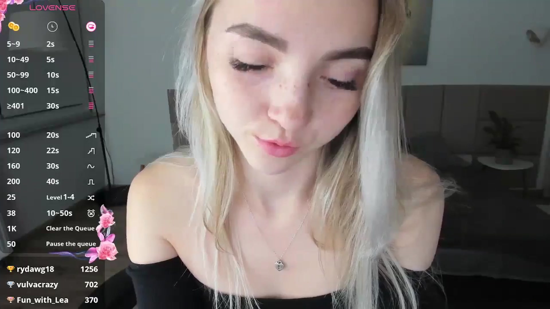 Gallery image thumbnail from Daisyy's myfreecams stream on, 10/19/2024, 19:08 image 9 of 20