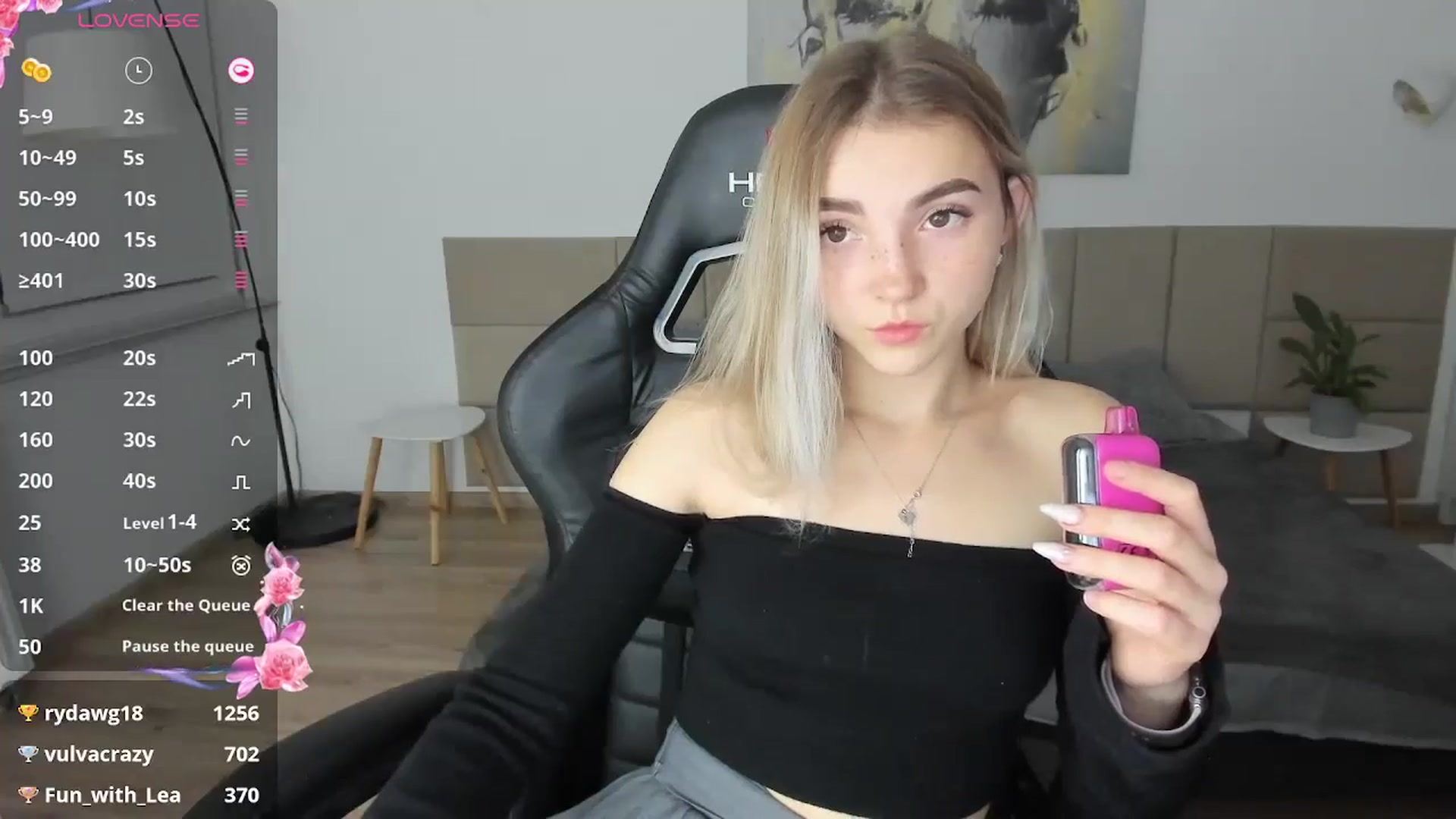 Gallery image thumbnail from Daisyy's myfreecams stream on, 10/19/2024, 19:08 image 2 of 20