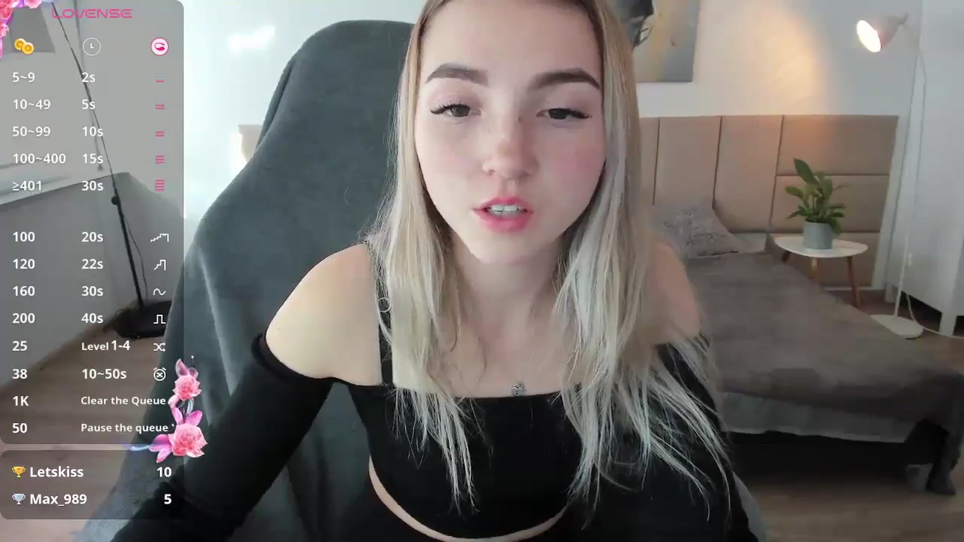 Gallery image thumbnail from Daisyy's myfreecams stream on, 10/20/2024, 13:50 image 7 of 20