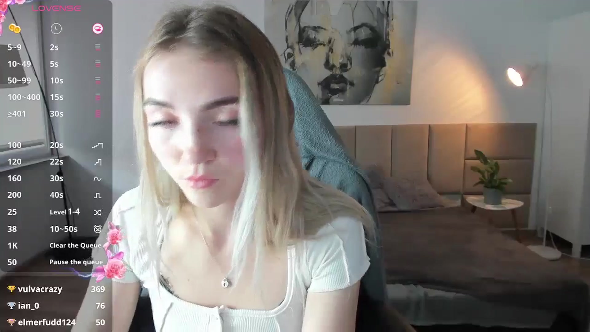 Gallery image thumbnail from Daisyy's myfreecams stream on, 10/20/2024, 15:25 image 9 of 20