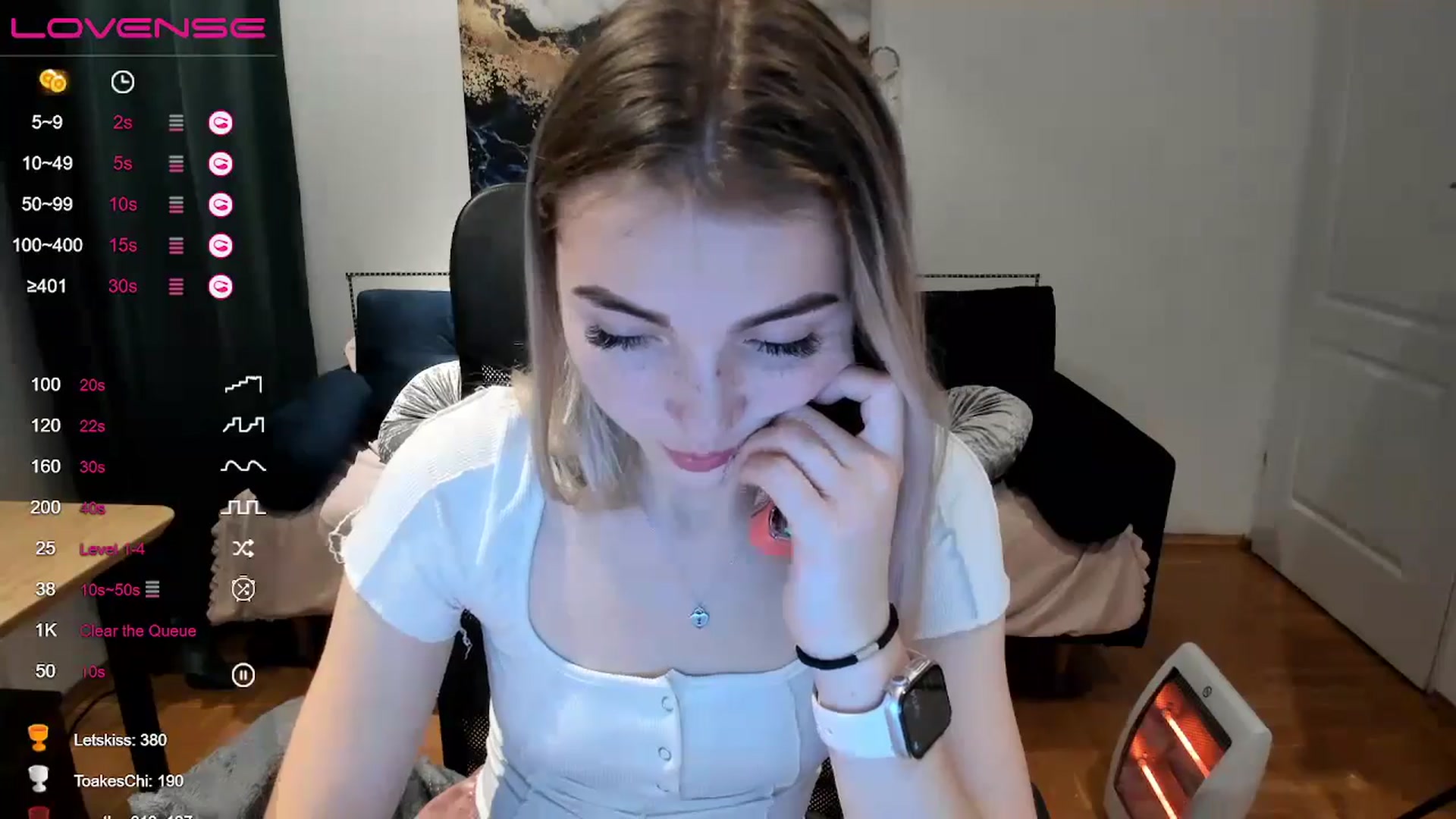 Gallery image thumbnail from Daisyy's myfreecams stream on, 10/20/2024, 17:35 image 6 of 20