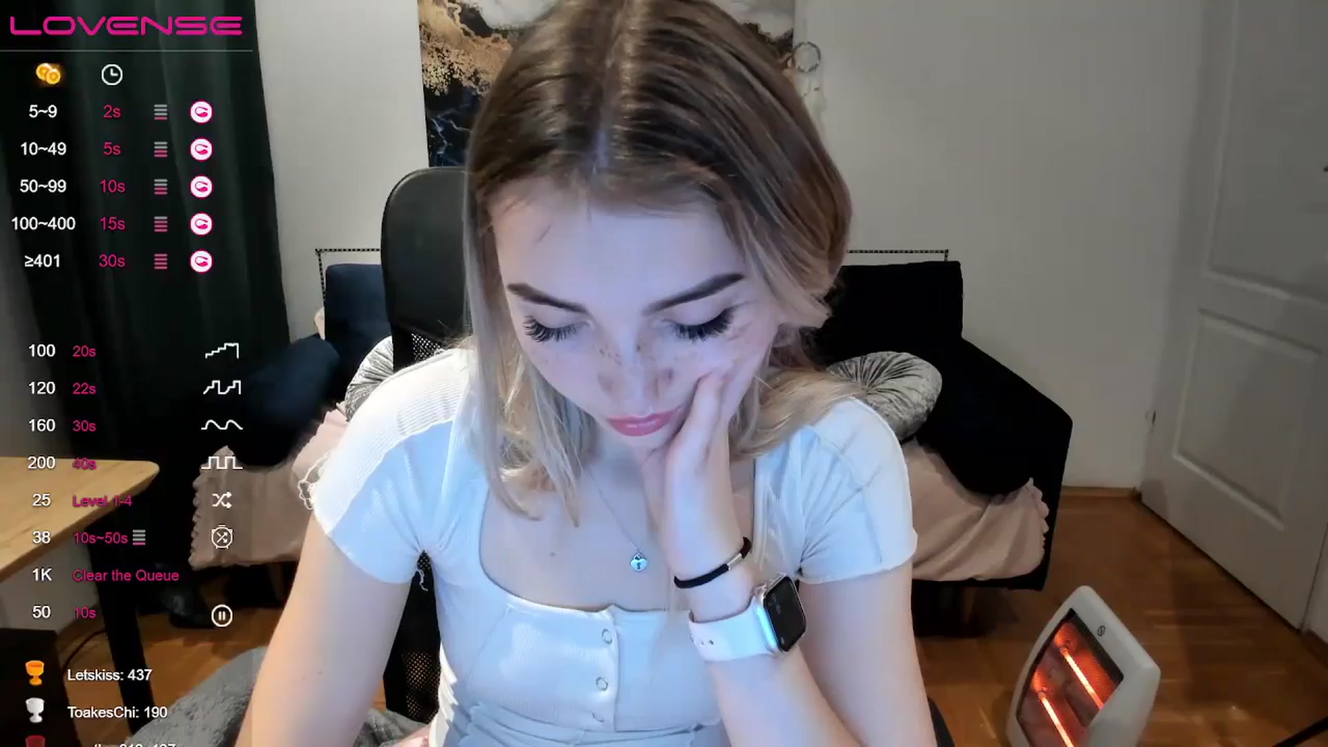 Gallery image thumbnail from Daisyy's myfreecams stream on, 10/20/2024, 17:35 image 9 of 20