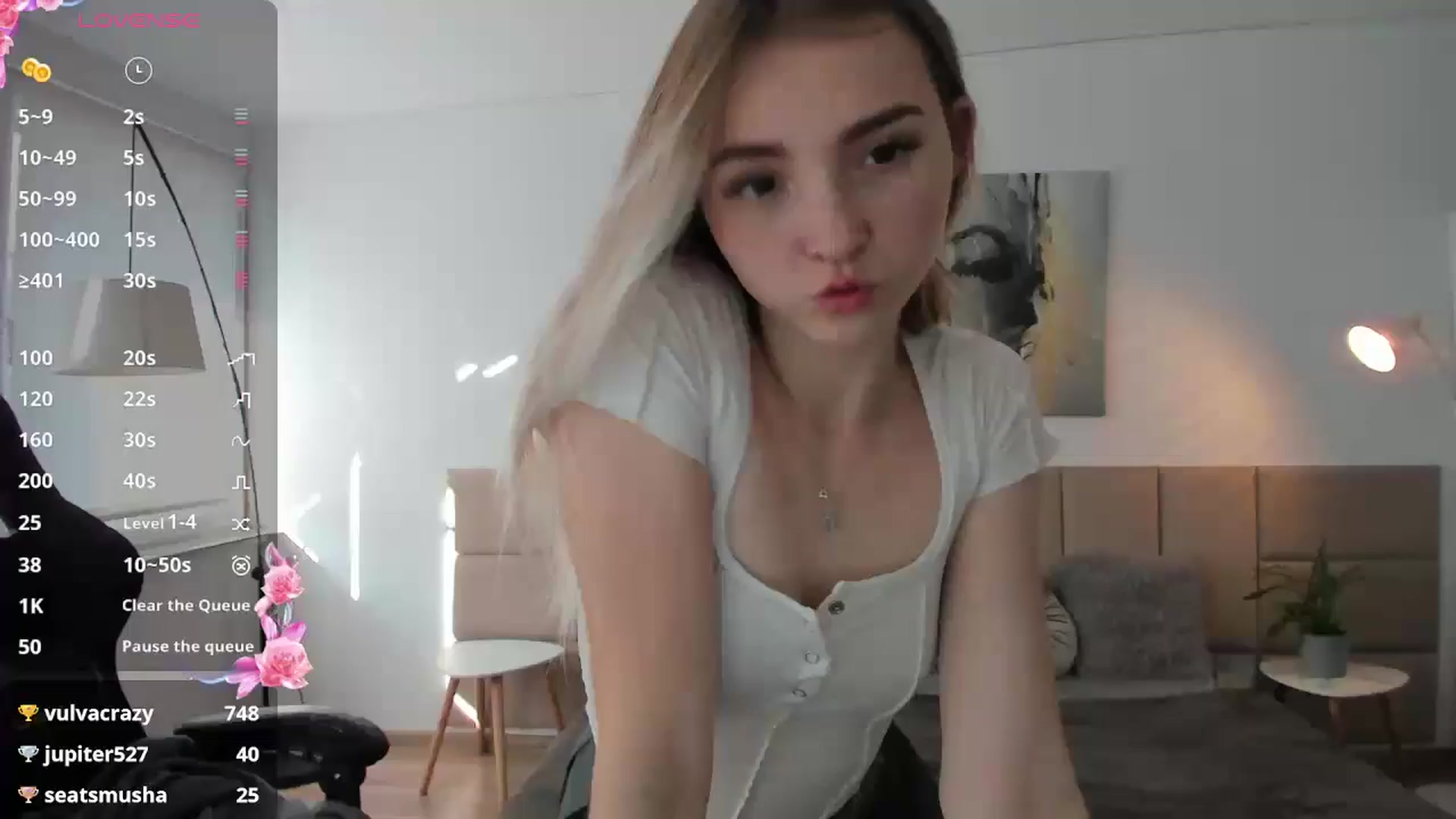 Gallery image thumbnail from Daisyy's myfreecams stream on, 10/22/2024, 13:56 image 12 of 20