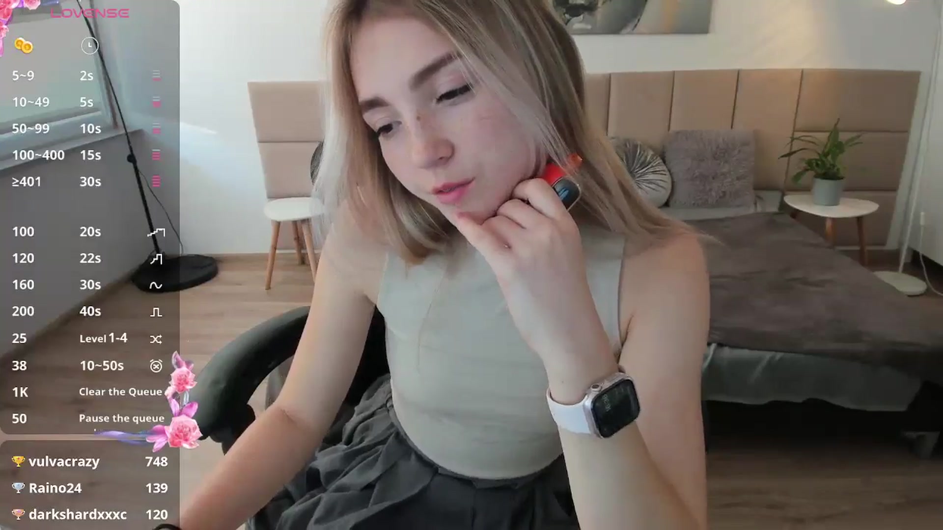 Gallery image thumbnail from Daisyy's myfreecams stream on, 10/22/2024, 14:45 image 17 of 20