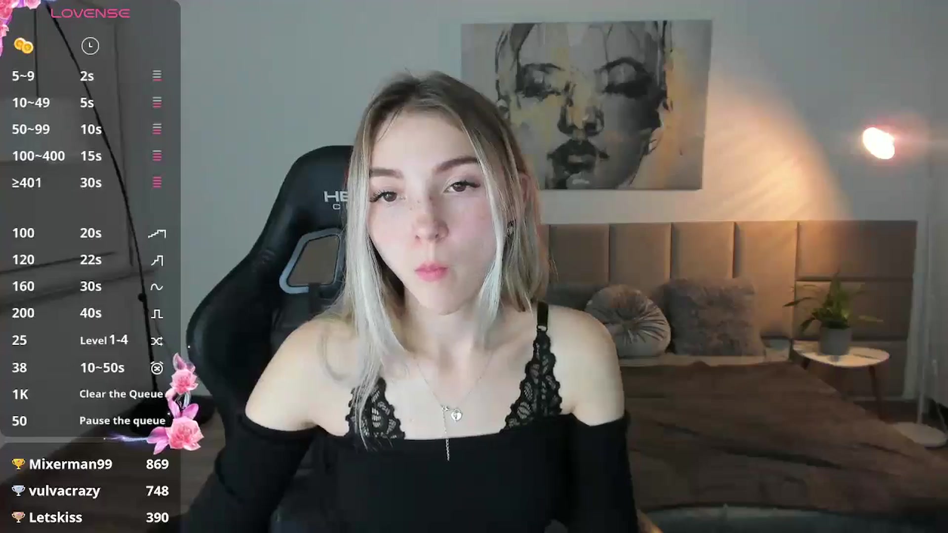 Gallery image thumbnail from Daisyy's myfreecams stream on, 10/22/2024, 20:09 image 13 of 20