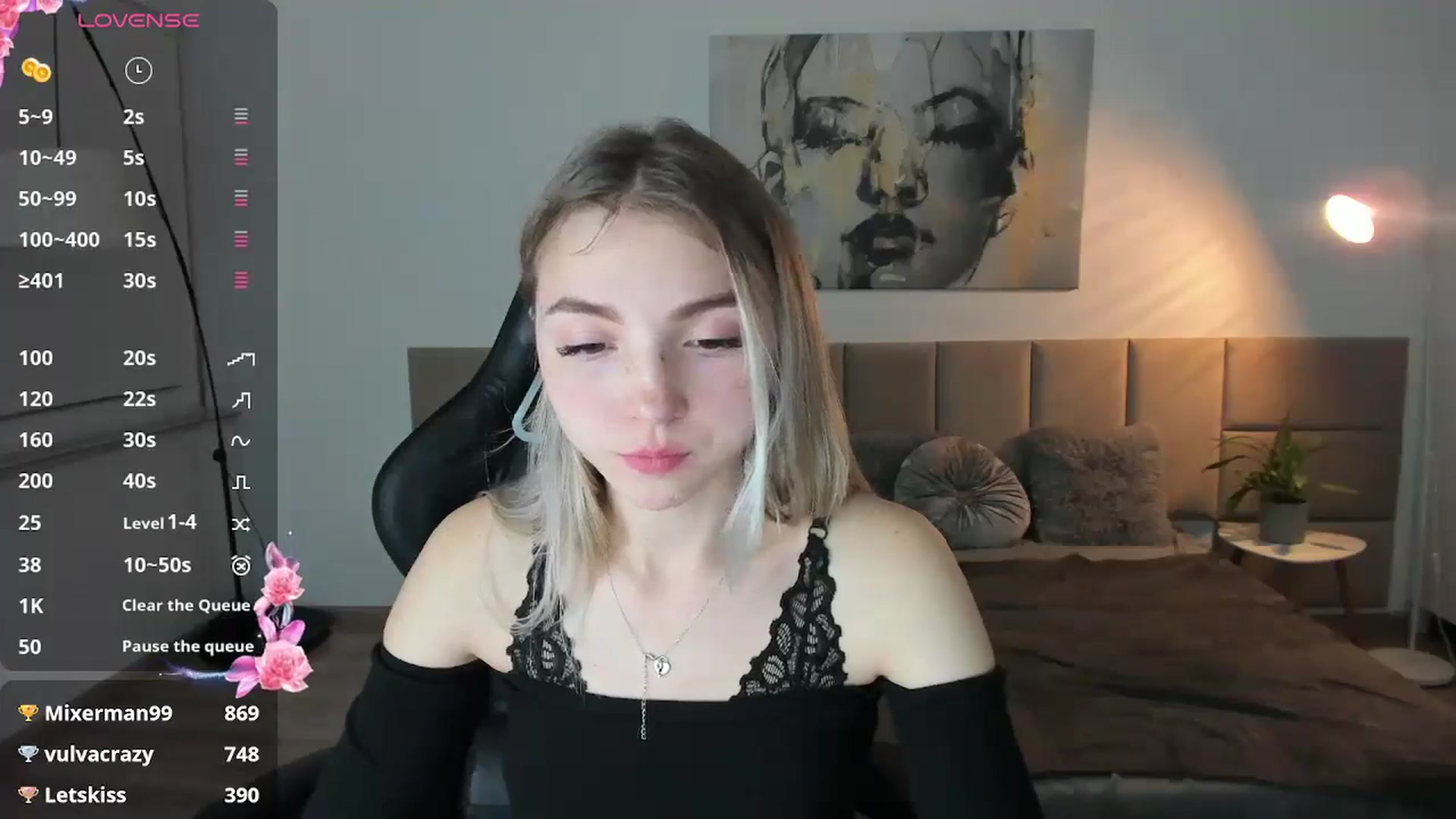 Gallery image thumbnail from Daisyy's myfreecams stream on, 10/22/2024, 20:09 image 17 of 20