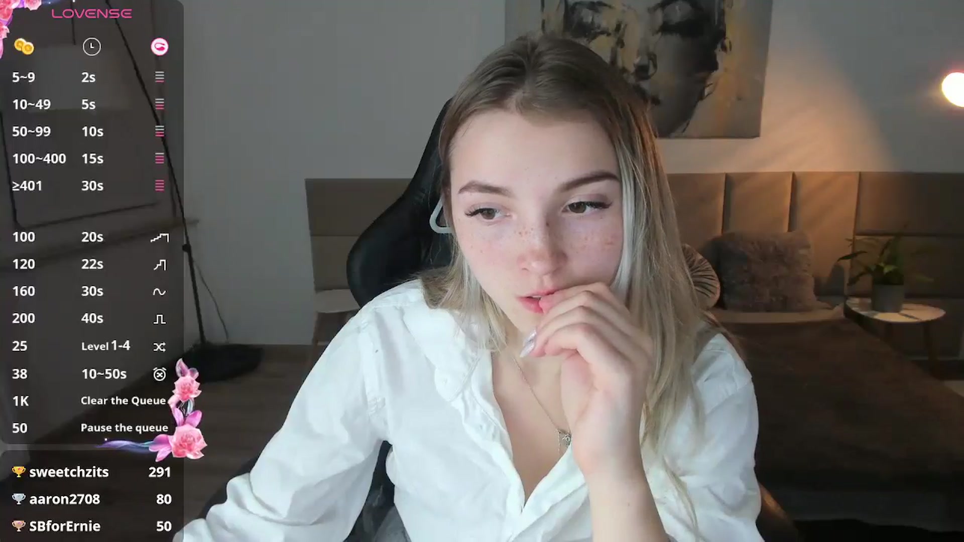 Gallery image thumbnail from Daisyy's myfreecams stream on, 10/23/2024, 19:06 image 4 of 20