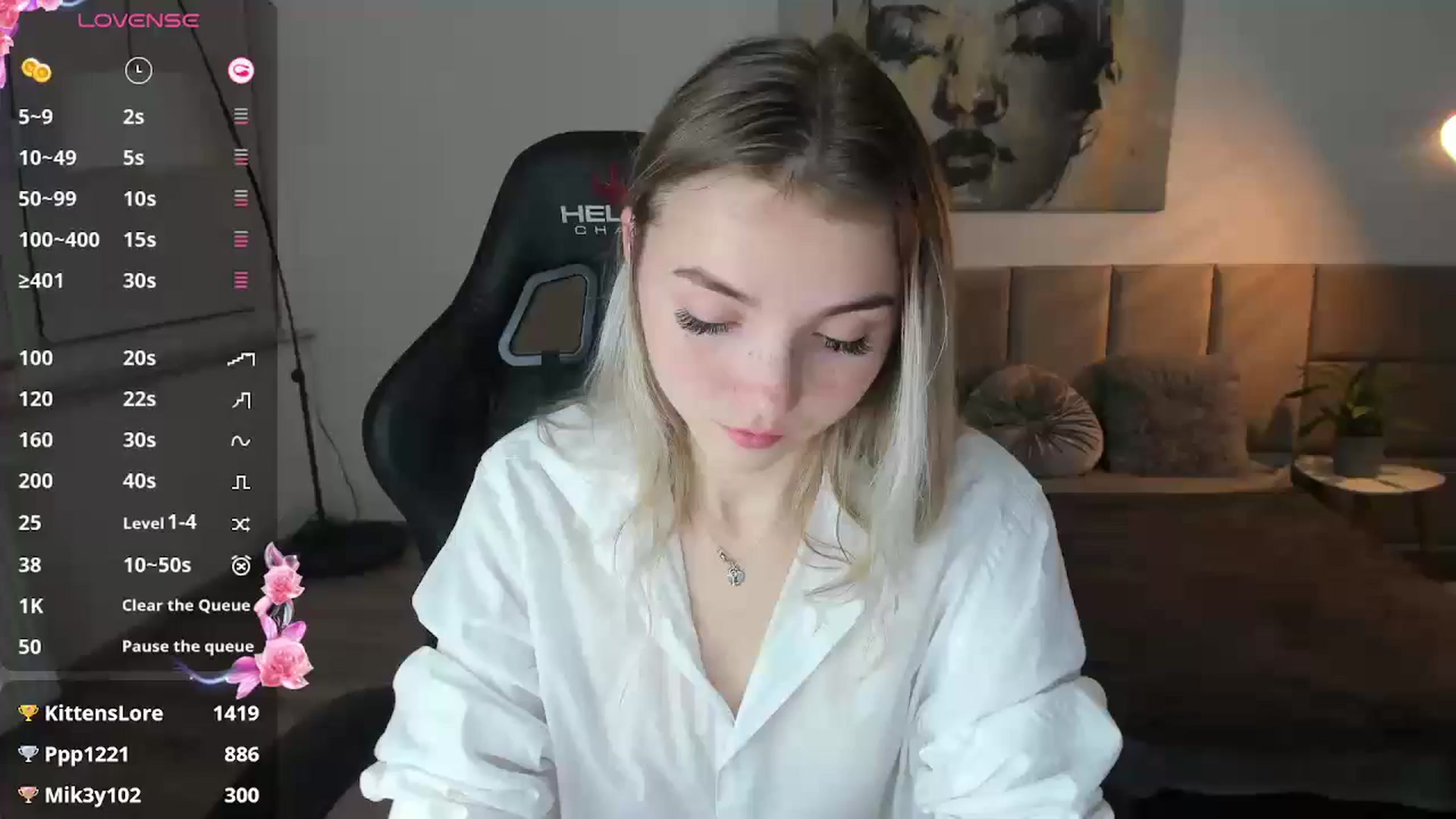 Gallery image thumbnail from Daisyy's myfreecams stream on, 10/23/2024, 20:14 image 16 of 20