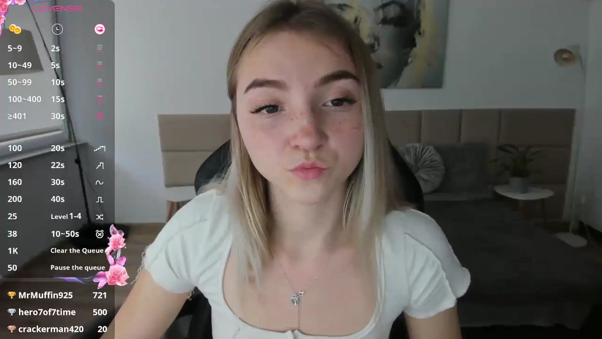 Gallery image thumbnail from Daisyy's myfreecams stream on, 10/26/2024, 14:38 image 2 of 20