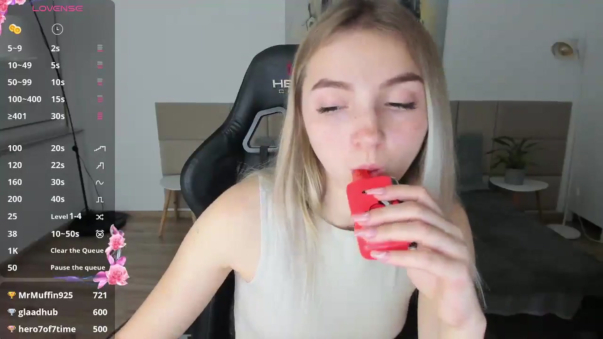 Gallery image thumbnail from Daisyy's myfreecams stream on, 10/26/2024, 17:23 image 2 of 20