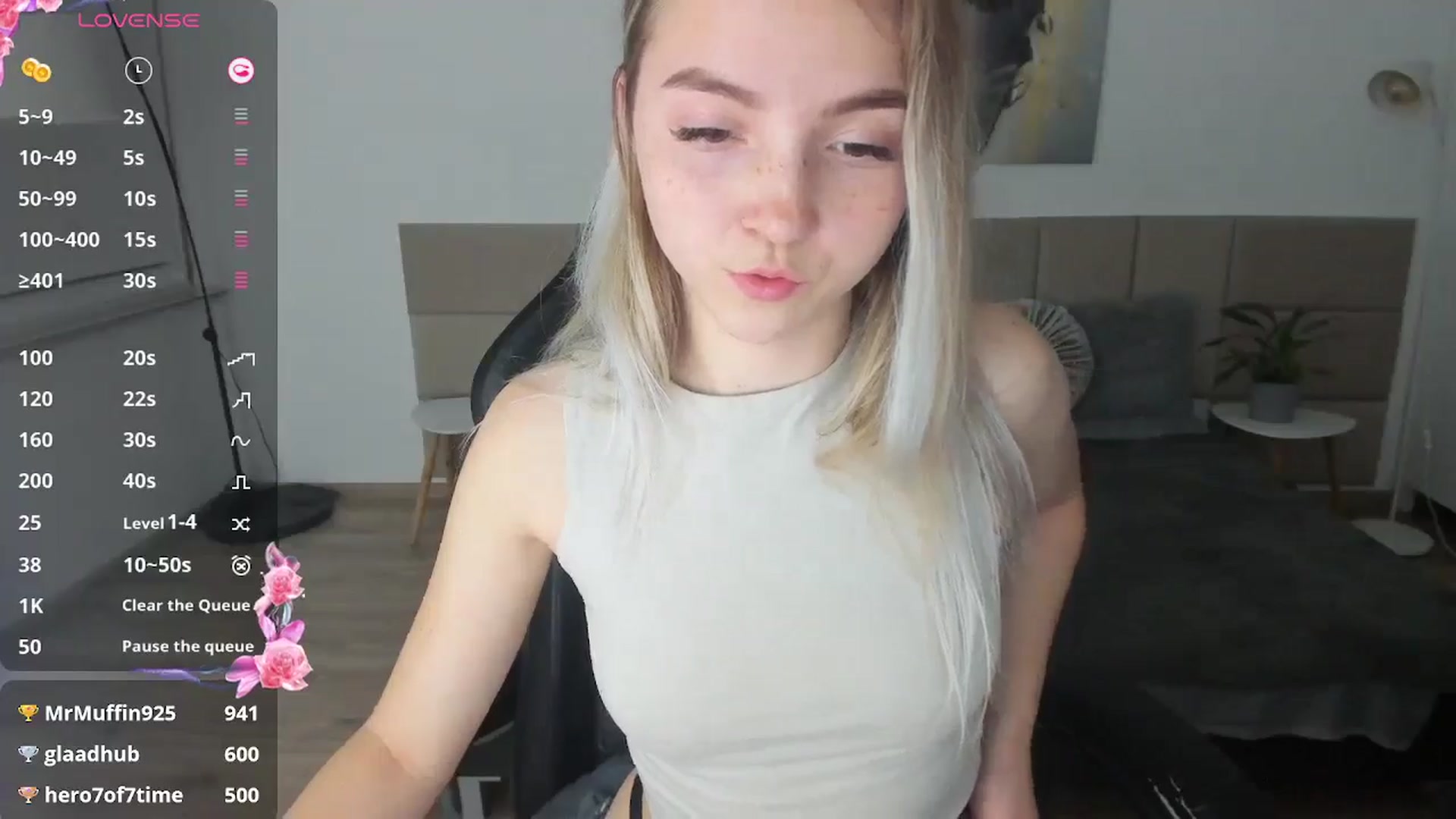 Gallery image thumbnail from Daisyy's myfreecams stream on, 10/26/2024, 17:56 image 4 of 20