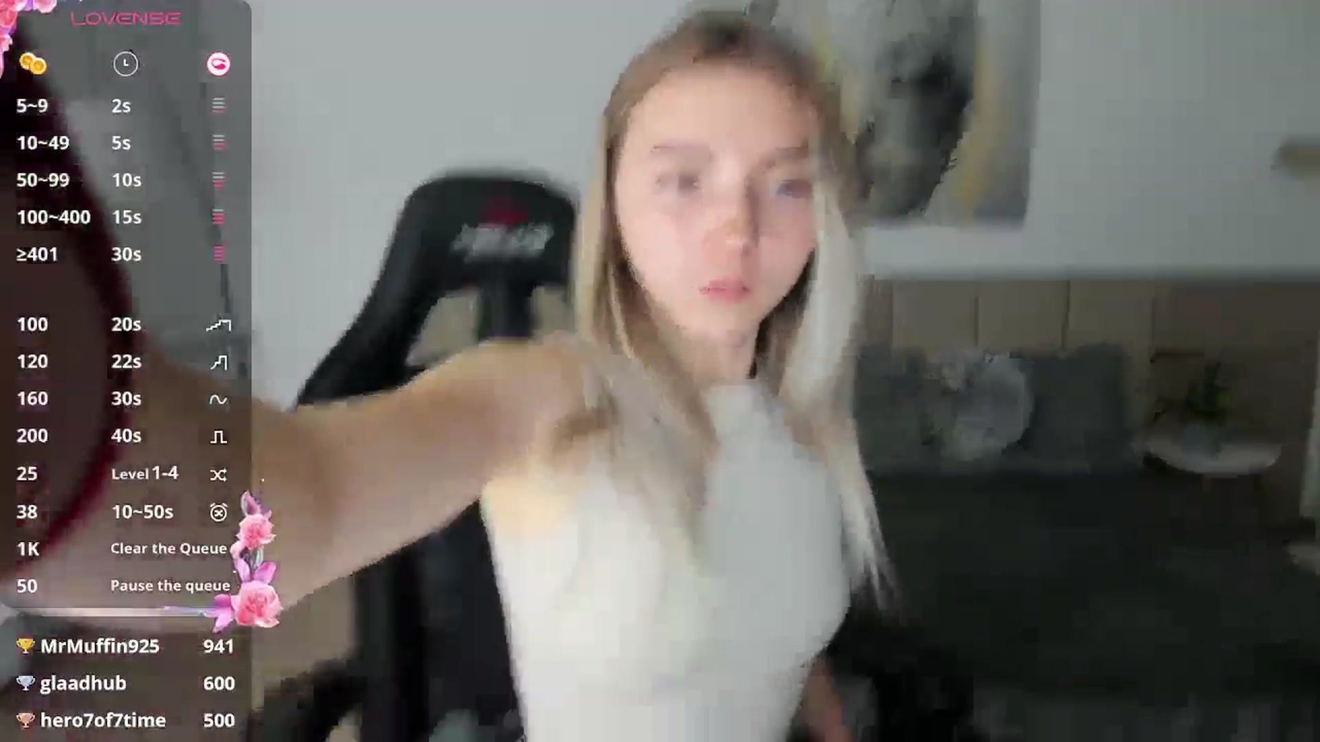 Gallery image thumbnail from Daisyy's myfreecams stream on, 10/26/2024, 17:56 image 9 of 20