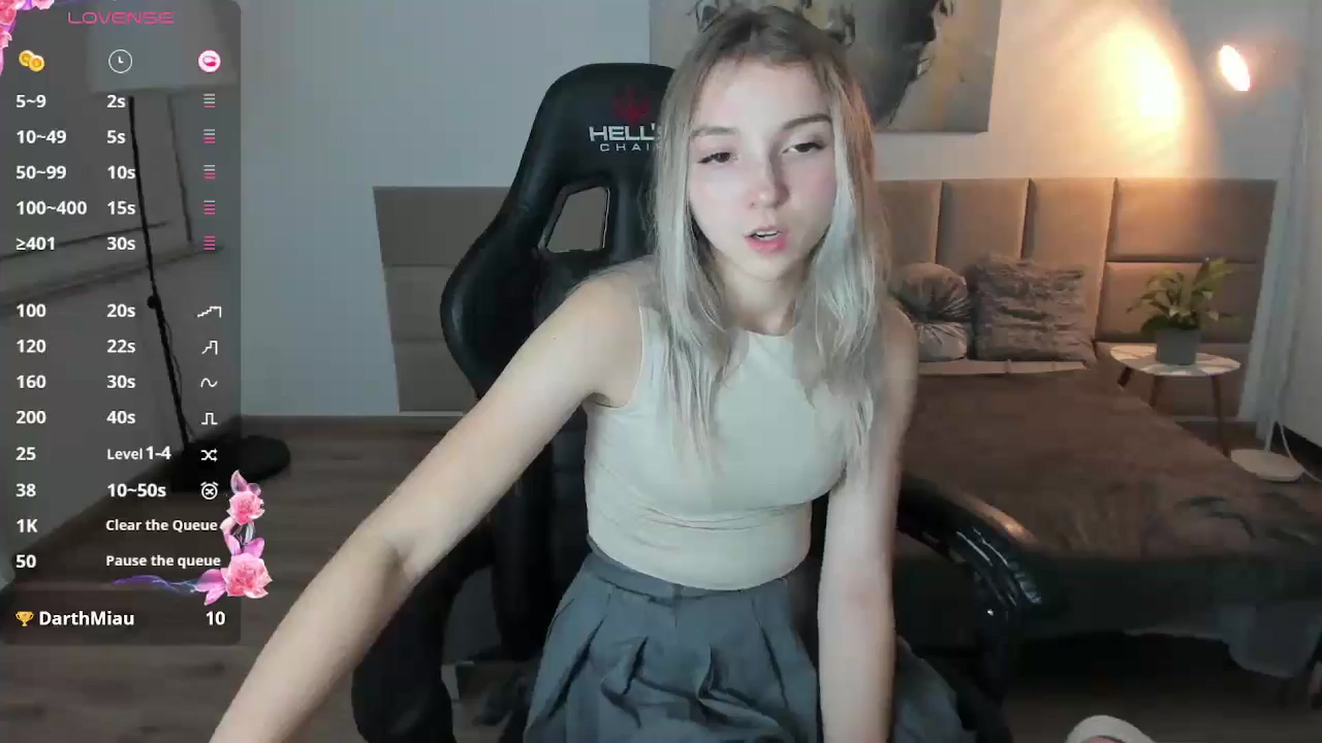 Gallery image thumbnail from Daisyy's myfreecams stream on, 10/30/2024, 16:35 image 14 of 20