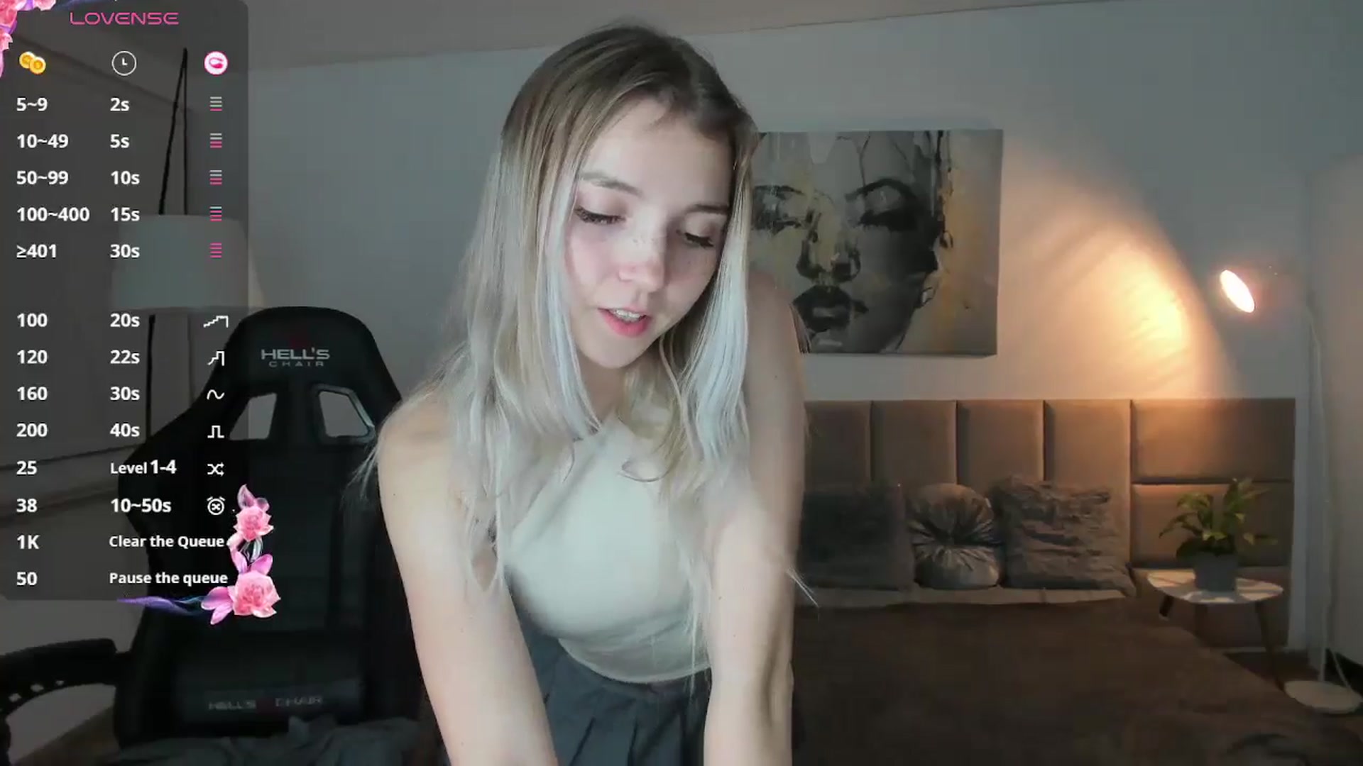 Gallery image thumbnail from Daisyy's myfreecams stream on, 10/30/2024, 16:35 image 4 of 20