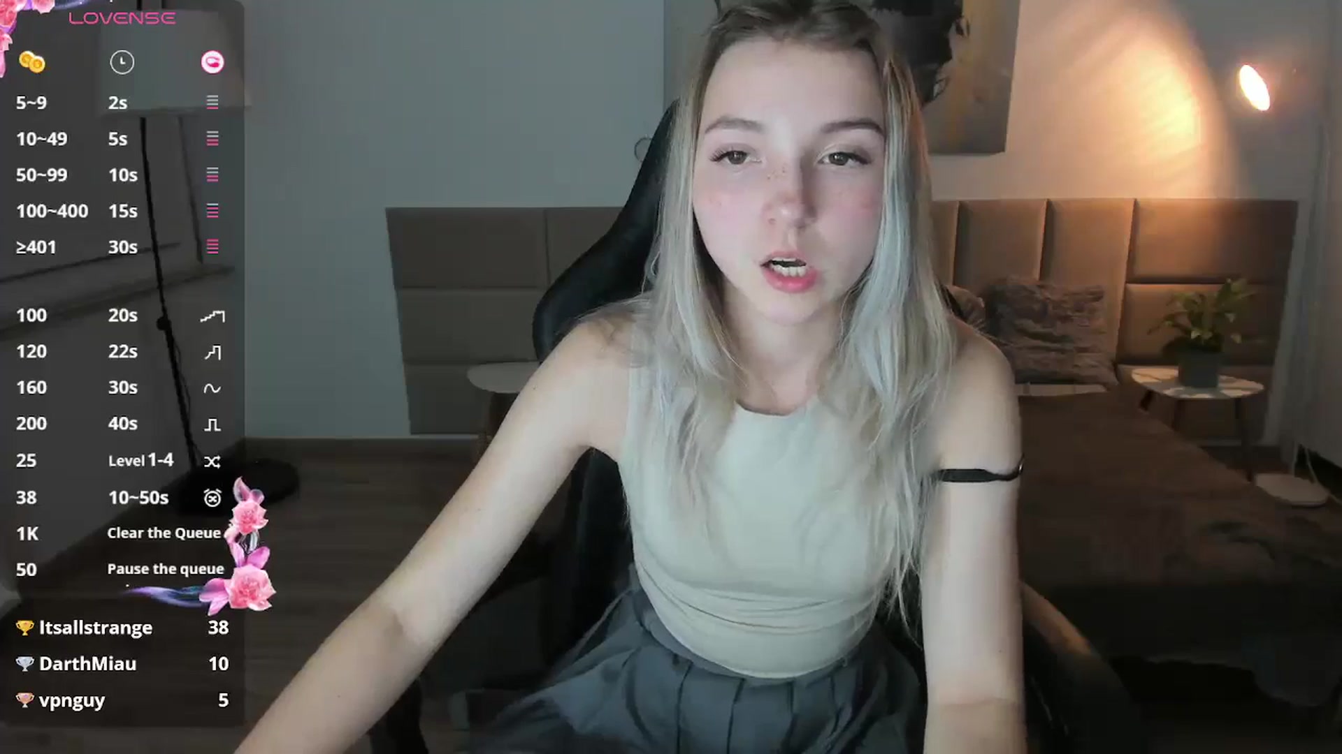Gallery image thumbnail from Daisyy's myfreecams stream on, 10/30/2024, 17:20 image 4 of 20
