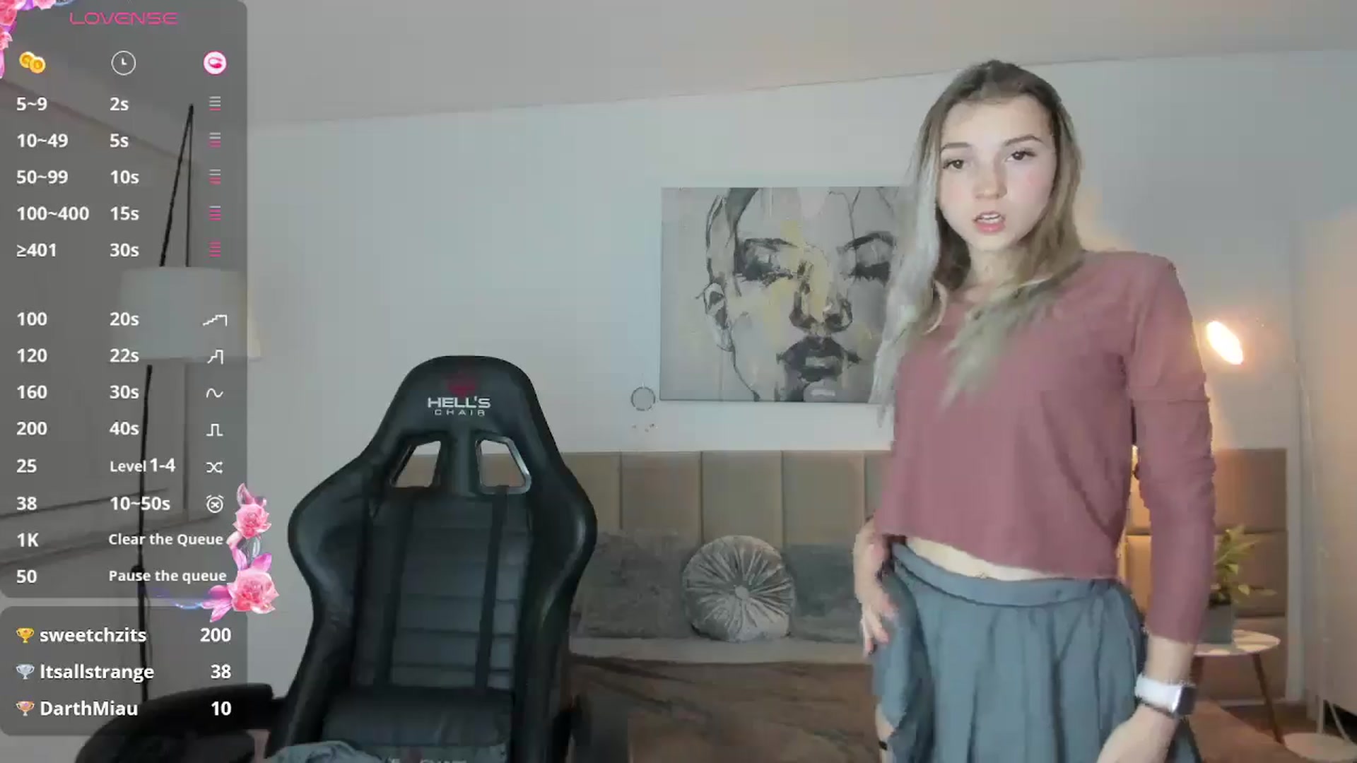 Gallery image thumbnail from Daisyy's myfreecams stream on, 10/30/2024, 18:40 image 6 of 20