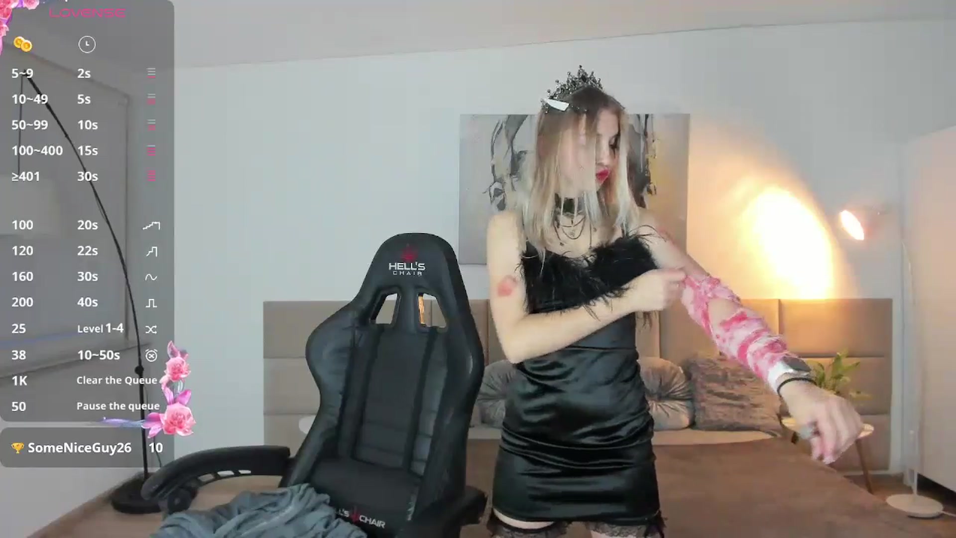 Gallery image thumbnail from Daisyy's myfreecams stream on, 10/31/2024, 15:29 image 15 of 20
