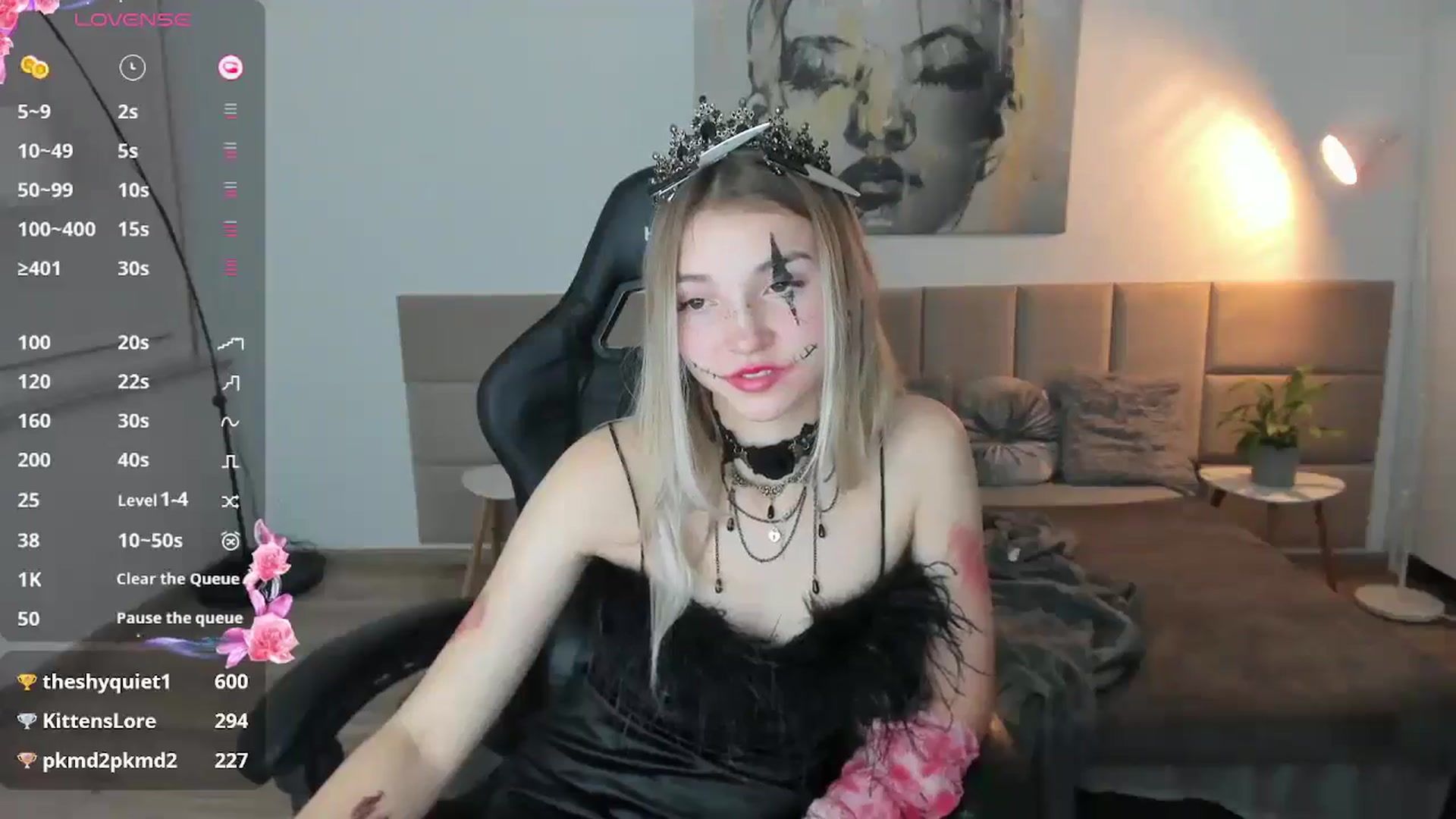 Gallery image thumbnail from Daisyy's myfreecams stream on, 10/31/2024, 21:08 image 16 of 20