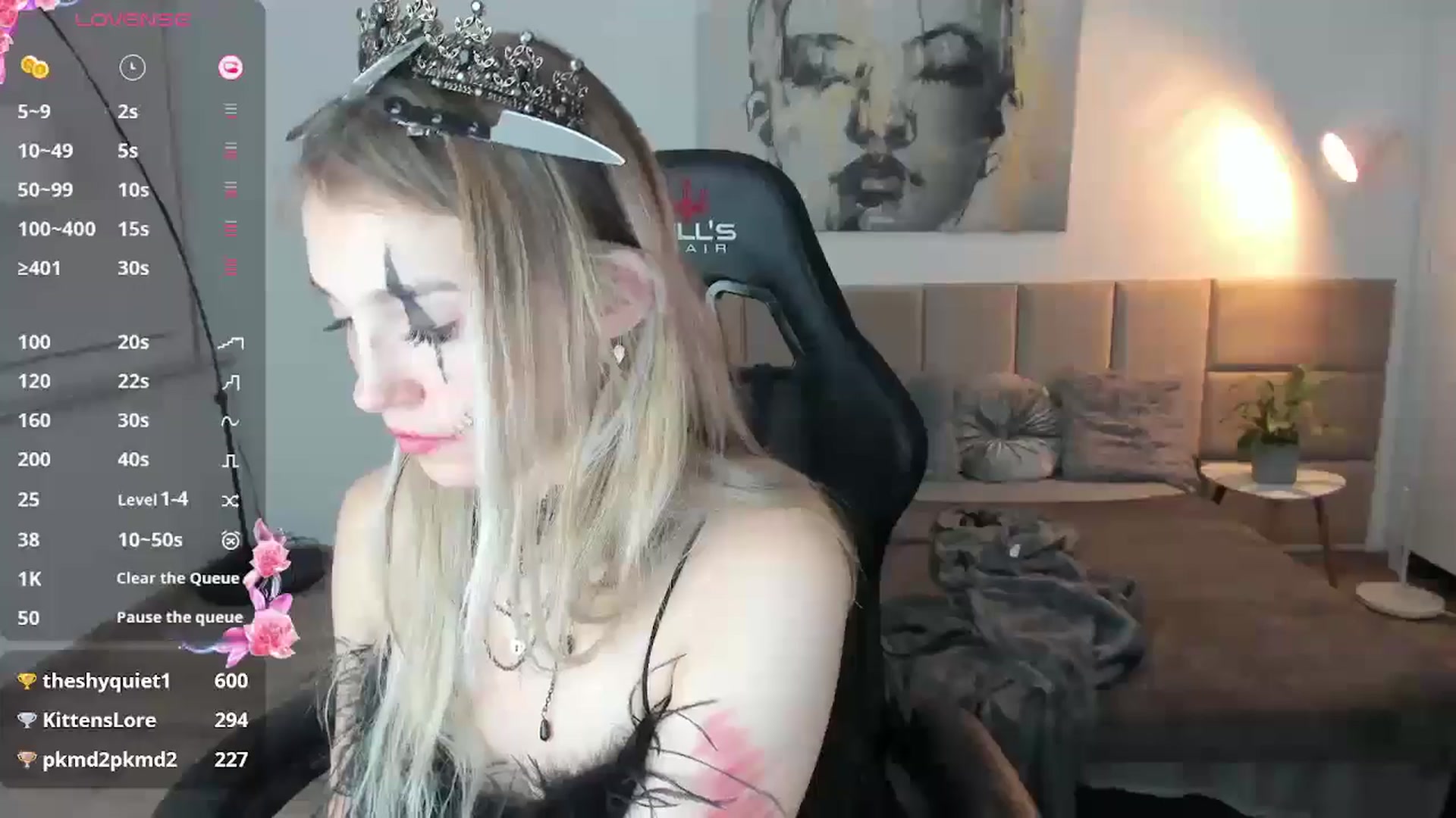 Gallery image thumbnail from Daisyy's myfreecams stream on, 10/31/2024, 21:08 image 17 of 20