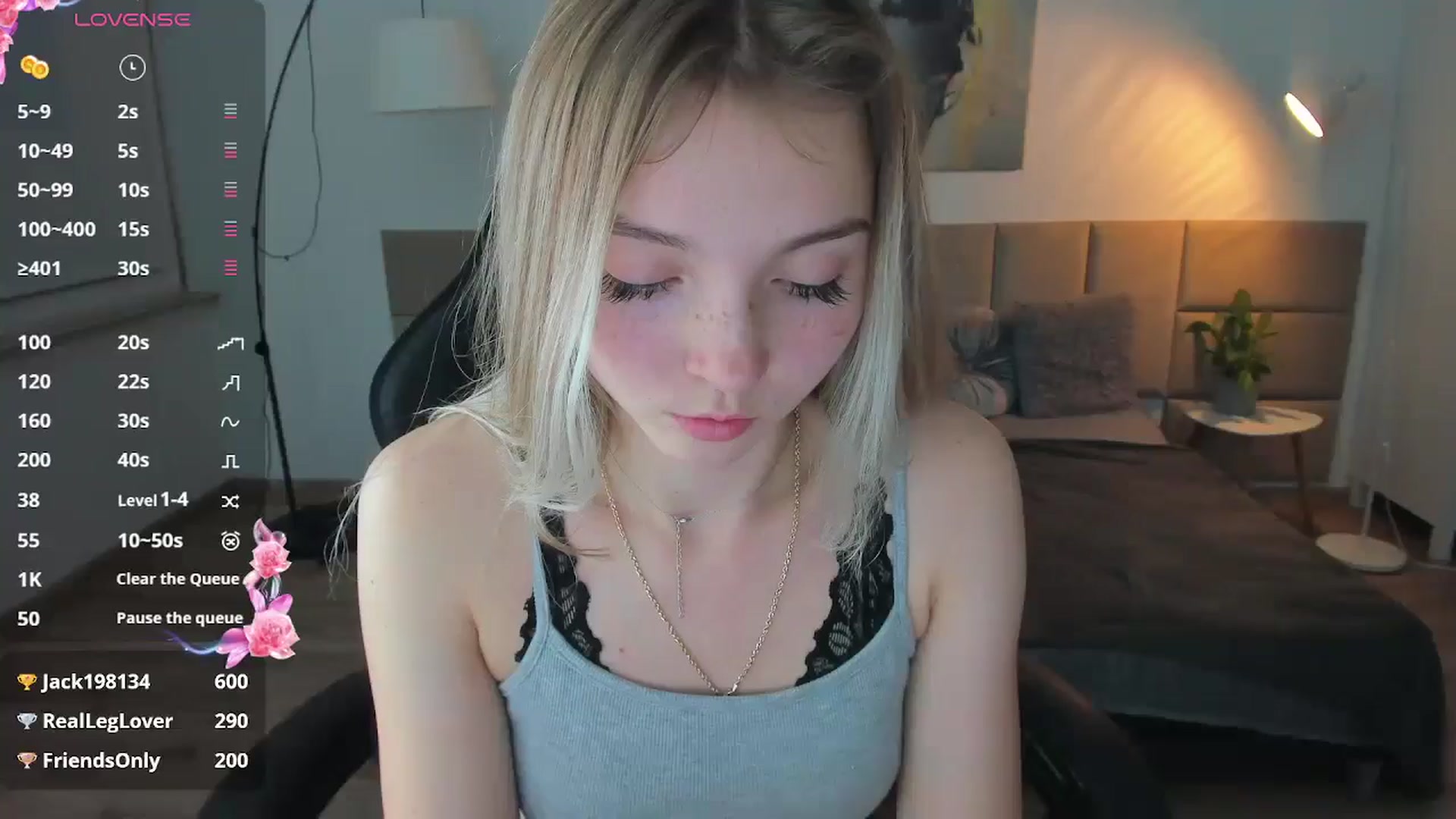 Gallery image thumbnail from Daisyy's myfreecams stream on, 11/06/2024, 21:03 image 1 of 20