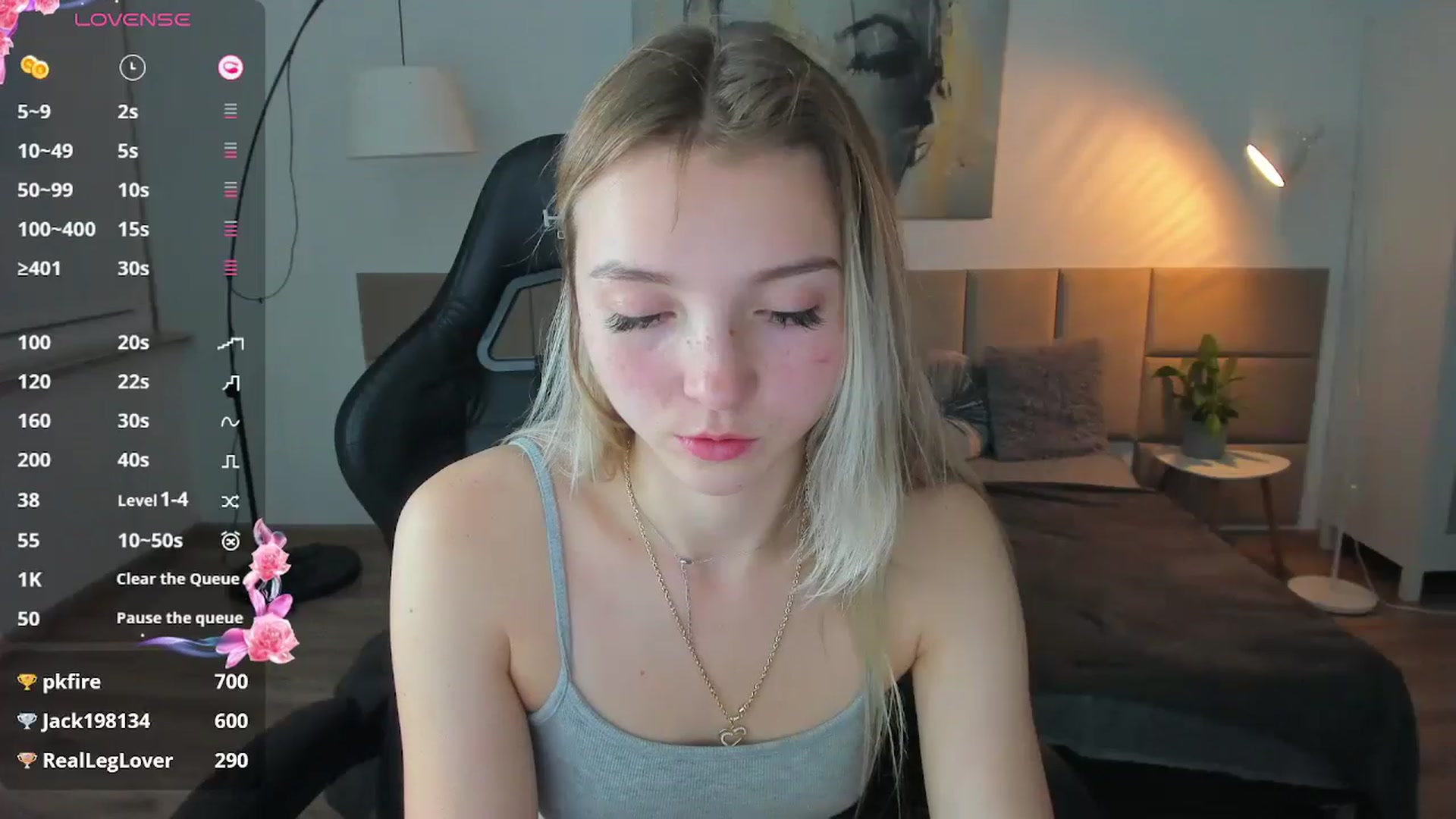Gallery image thumbnail from Daisyy's myfreecams stream on, 11/06/2024, 21:03 image 10 of 20