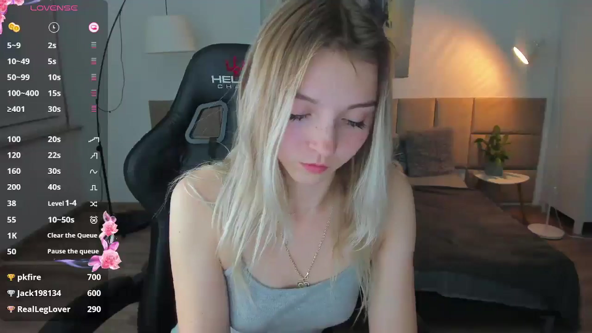 Gallery image thumbnail from Daisyy's myfreecams stream on, 11/06/2024, 21:03 image 18 of 20