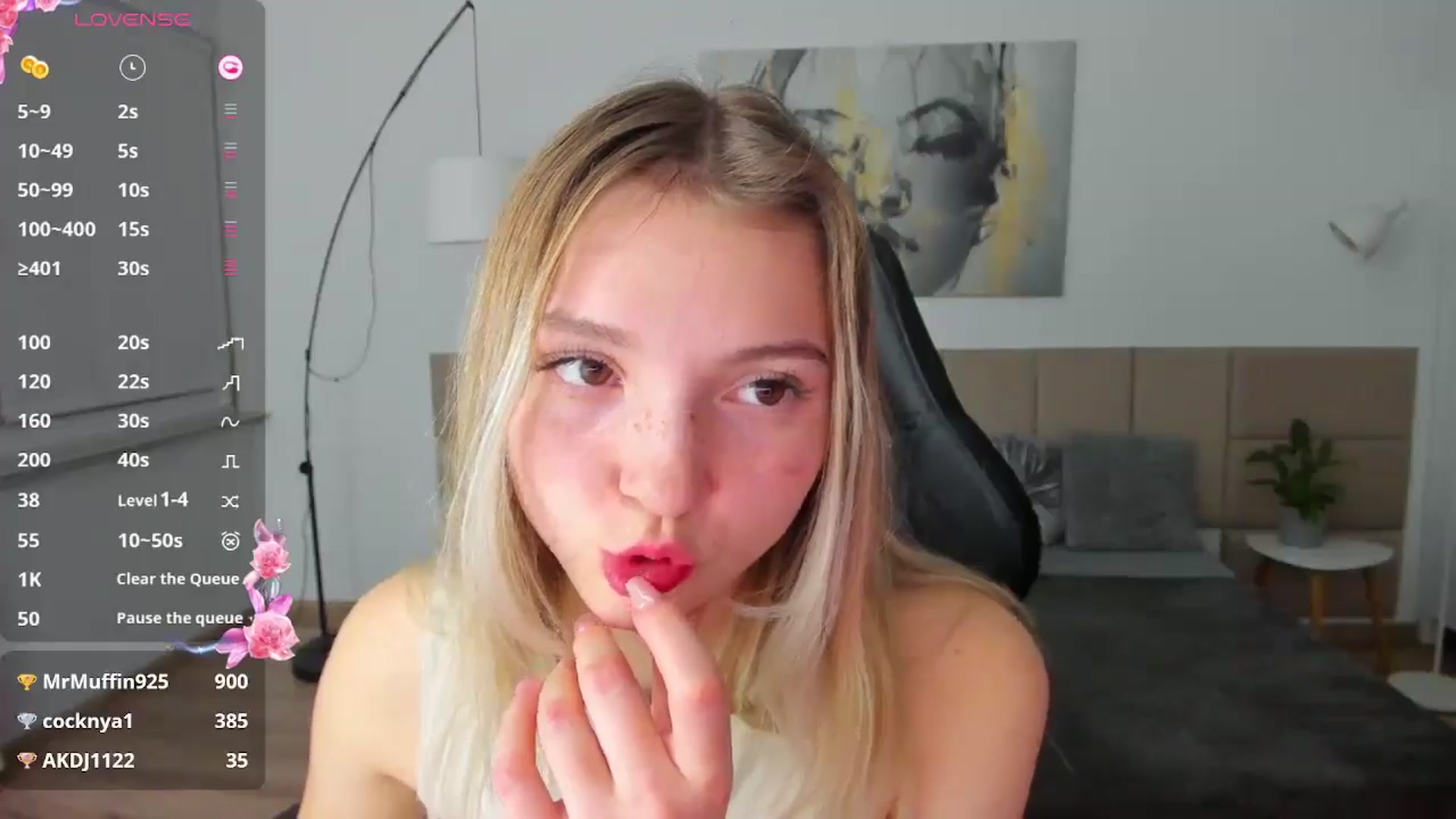 Gallery image thumbnail from Daisyy's myfreecams stream on, 11/07/2024, 17:50 image 5 of 20