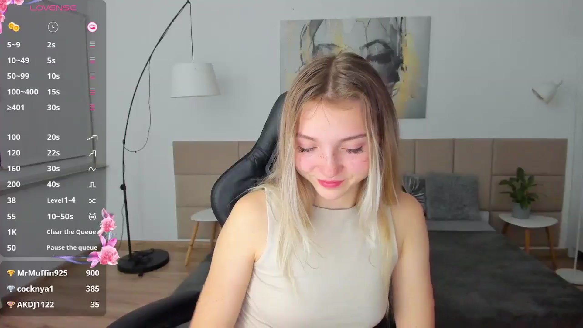Gallery image thumbnail from Daisyy's myfreecams stream on, 11/07/2024, 17:50 image 6 of 20
