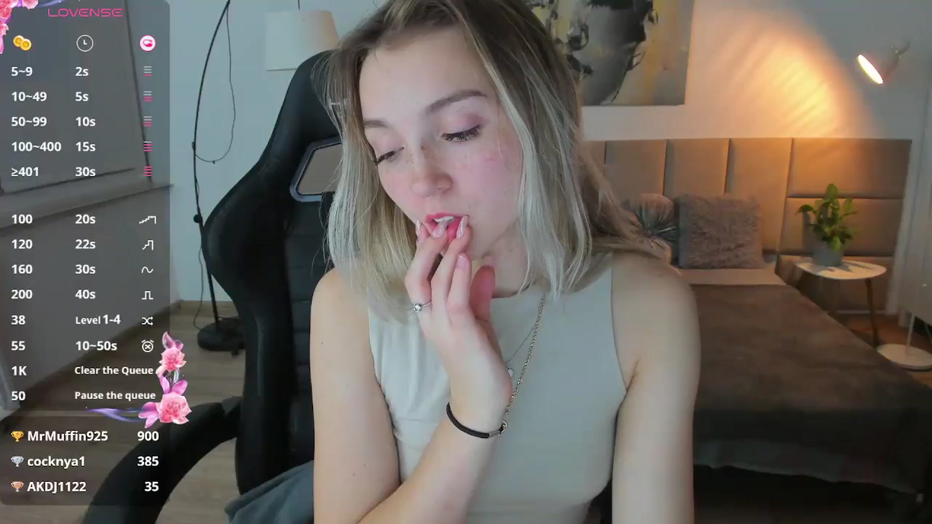 Gallery image thumbnail from Daisyy's myfreecams stream on, 11/07/2024, 19:10 image 11 of 20