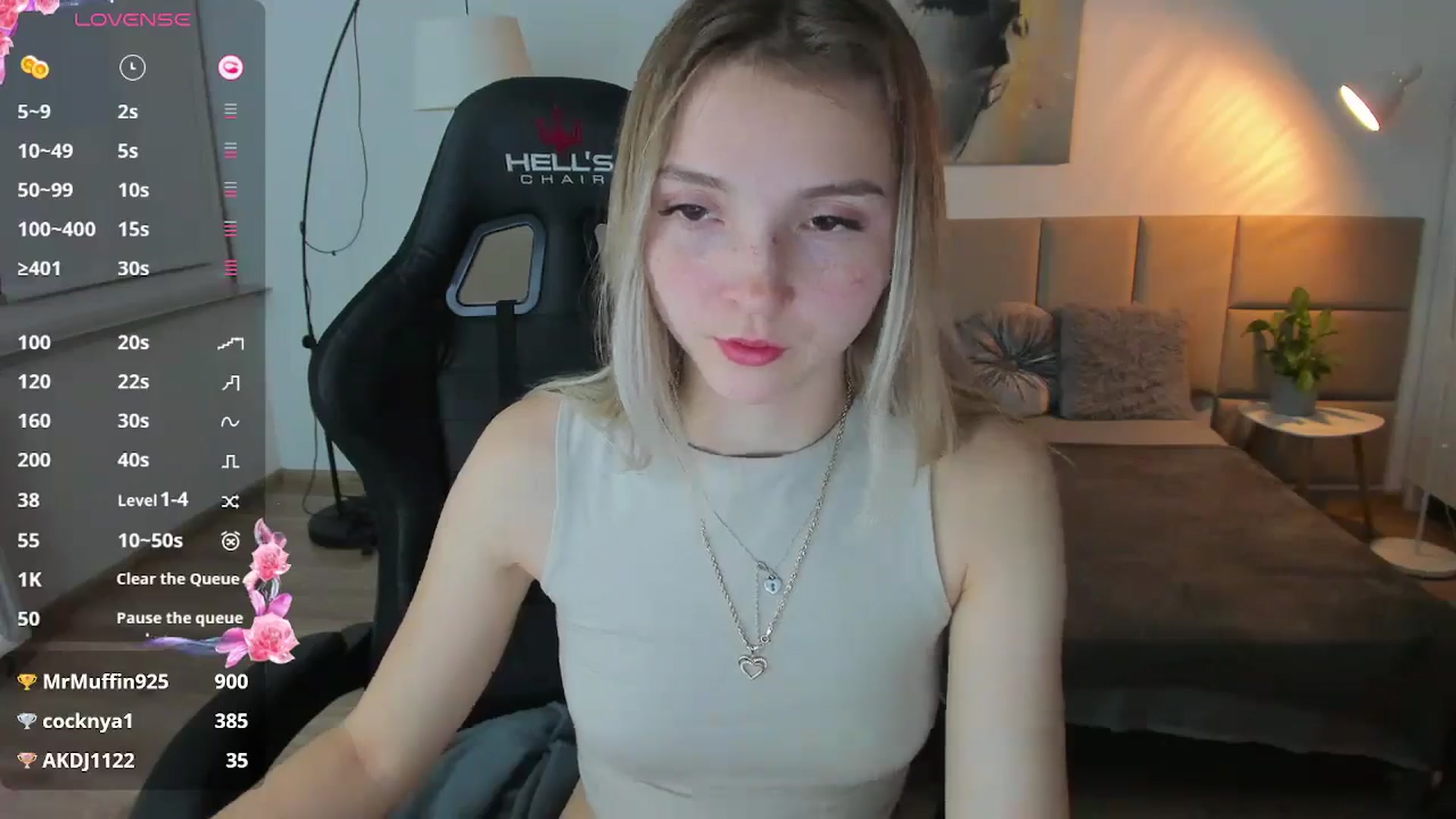 Gallery image thumbnail from Daisyy's myfreecams stream on, 11/07/2024, 19:10 image 10 of 20