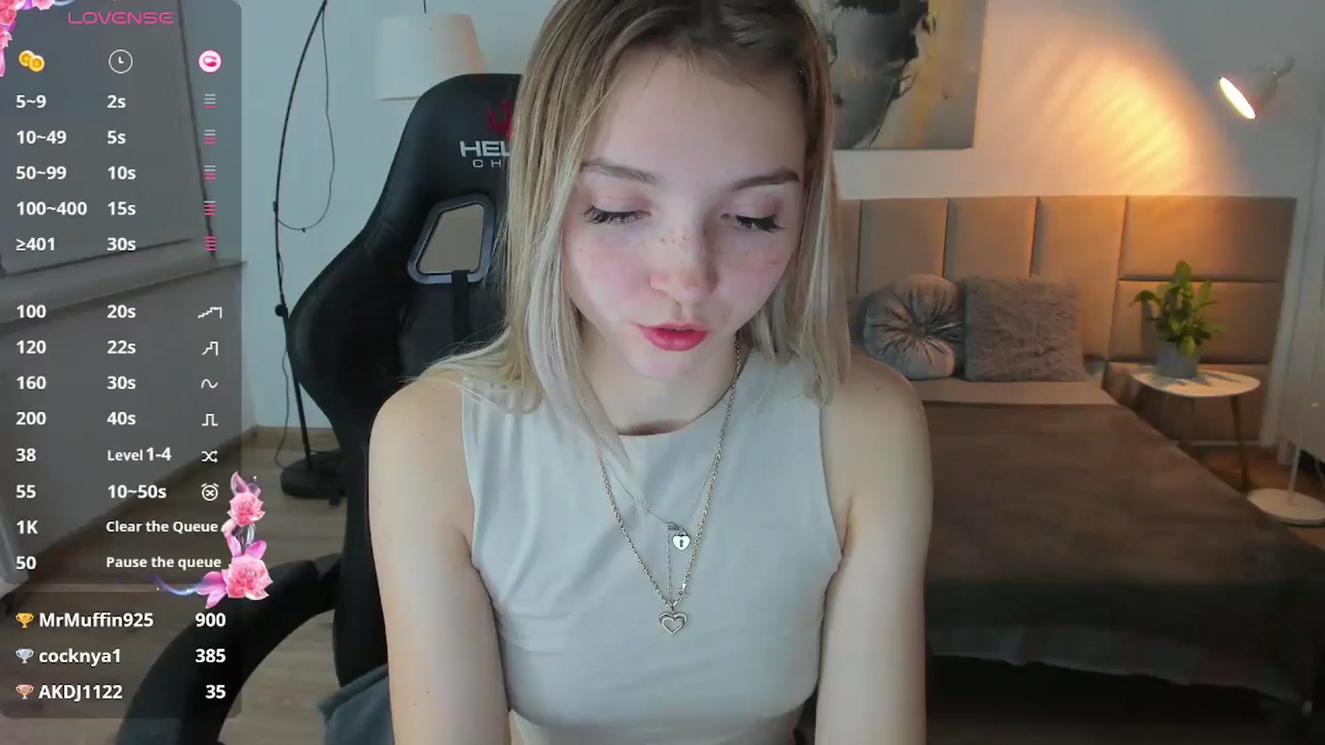 Gallery image thumbnail from Daisyy's myfreecams stream on, 11/07/2024, 19:10 image 7 of 20